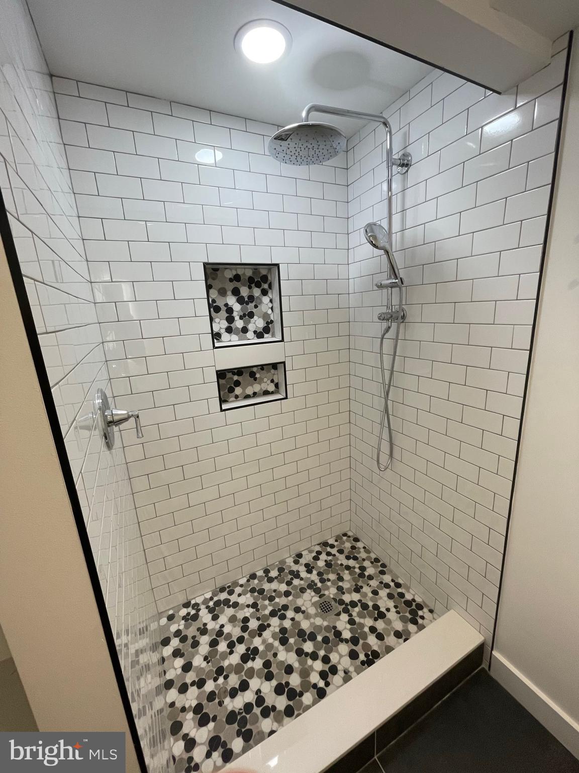 WHEYSTONE - Residential Lease