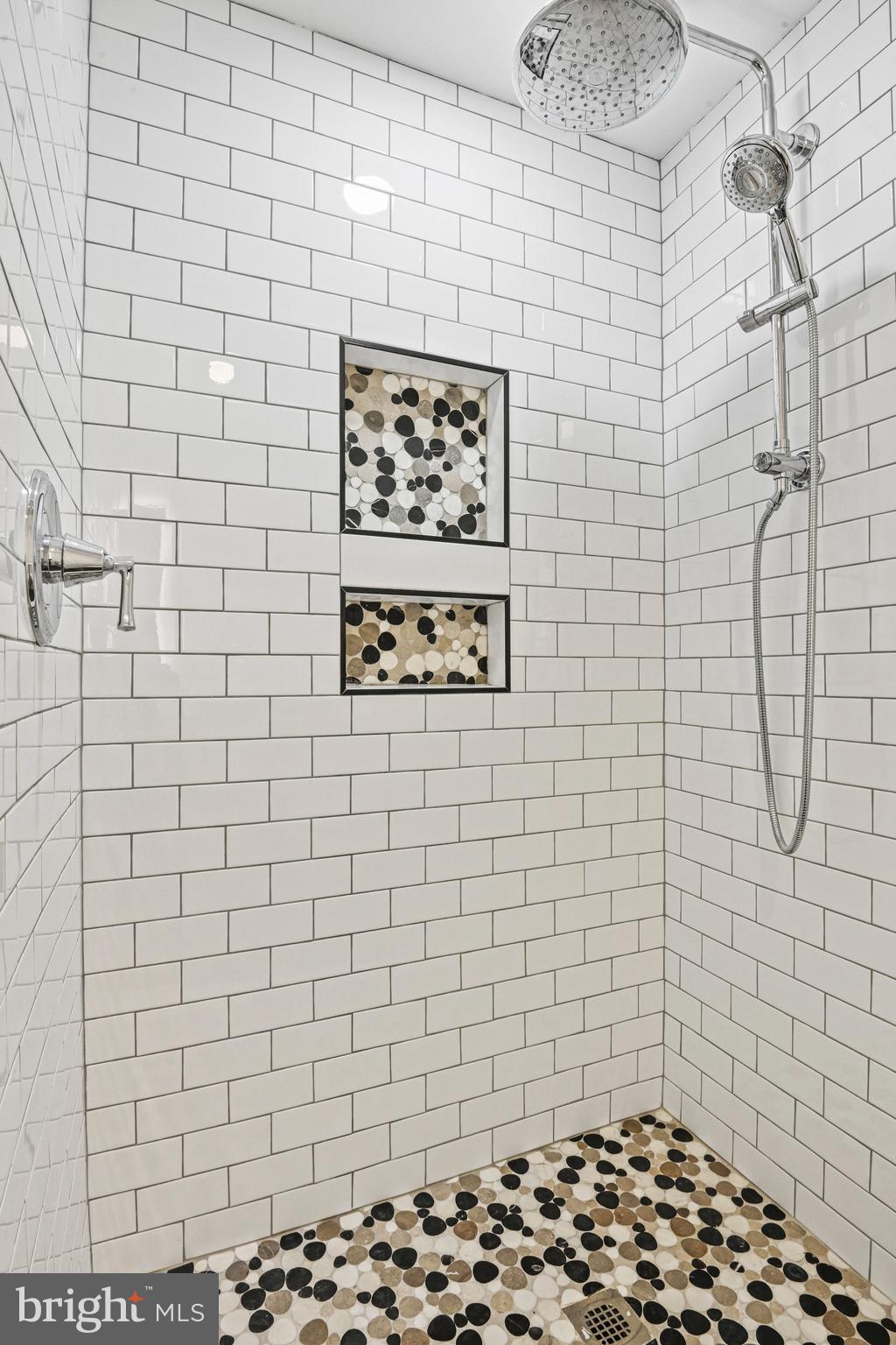 WHEYSTONE - Residential Lease