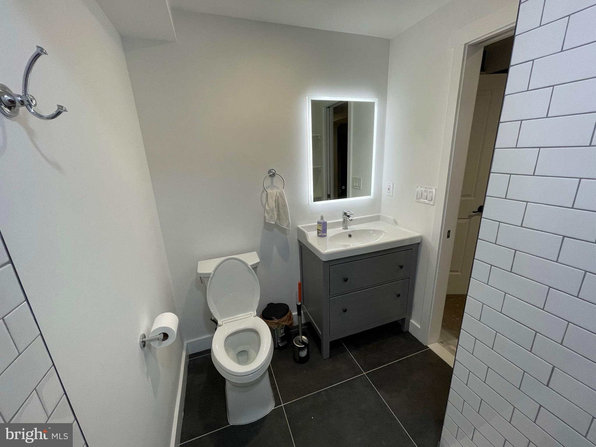 WHEYSTONE - Residential Lease