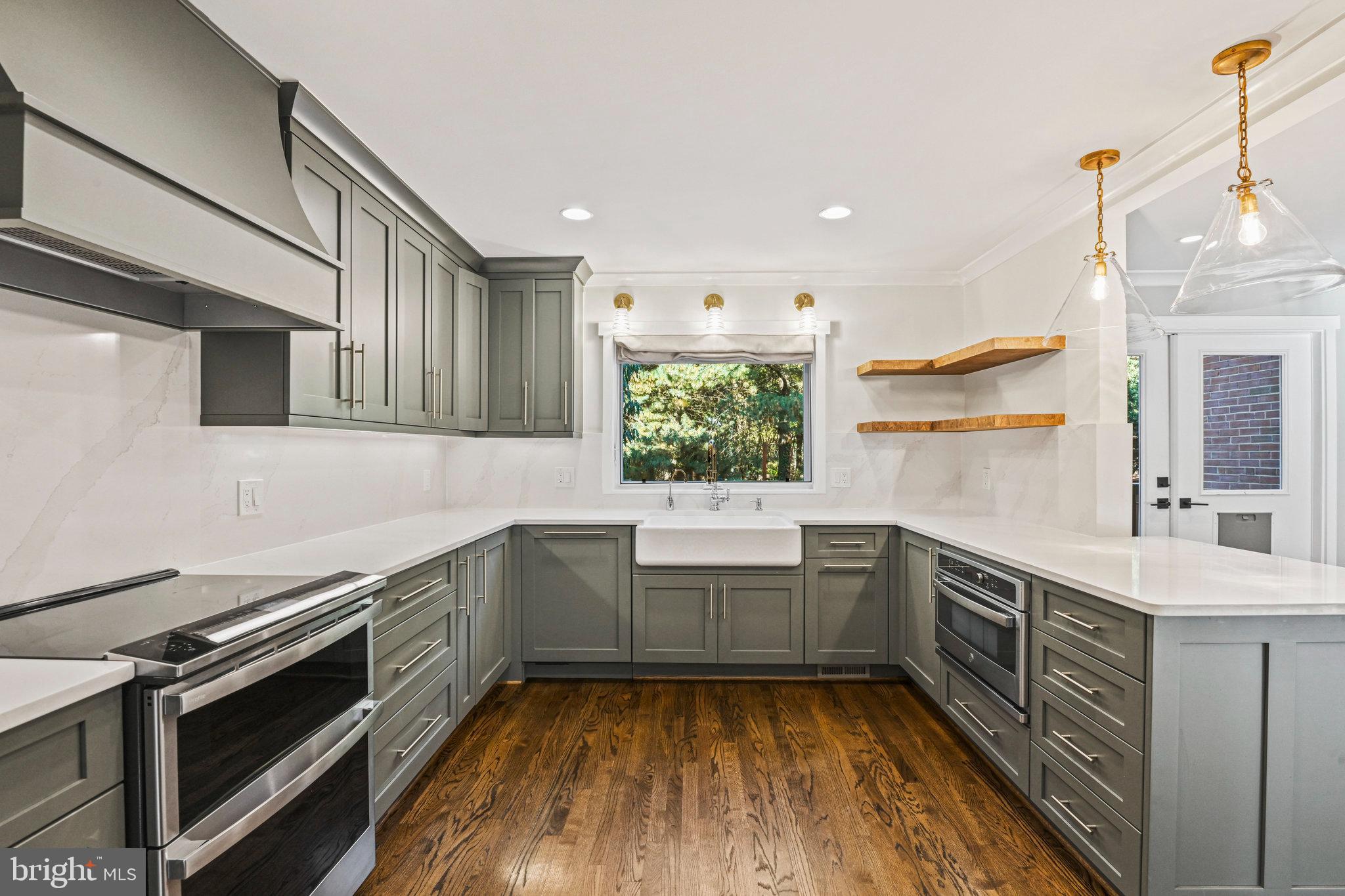 WHEYSTONE - Residential Lease