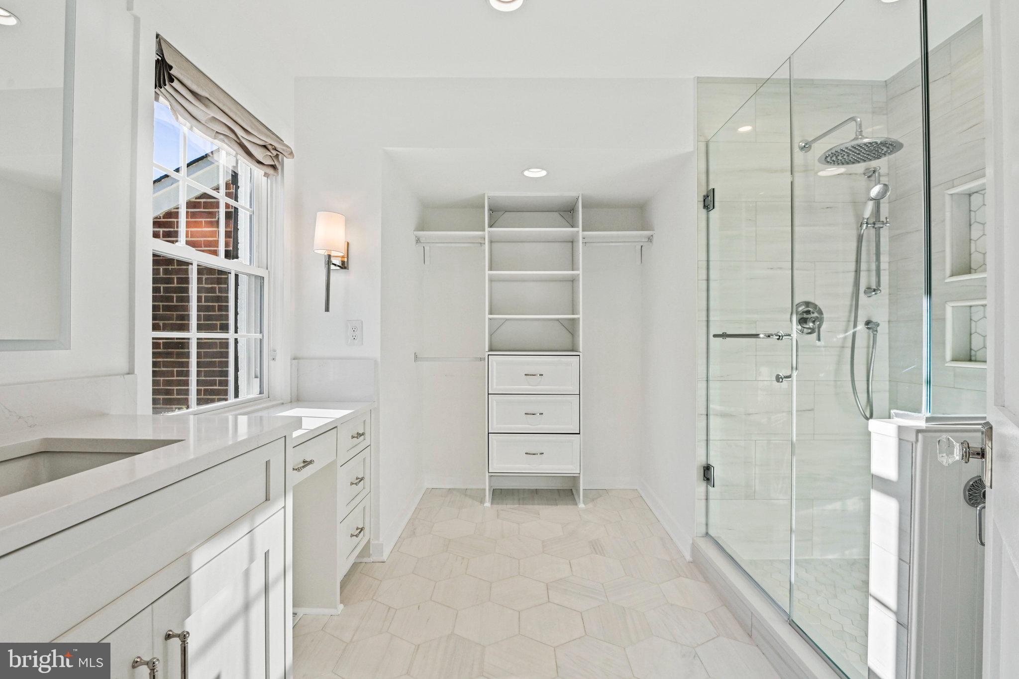 WHEYSTONE - Residential Lease