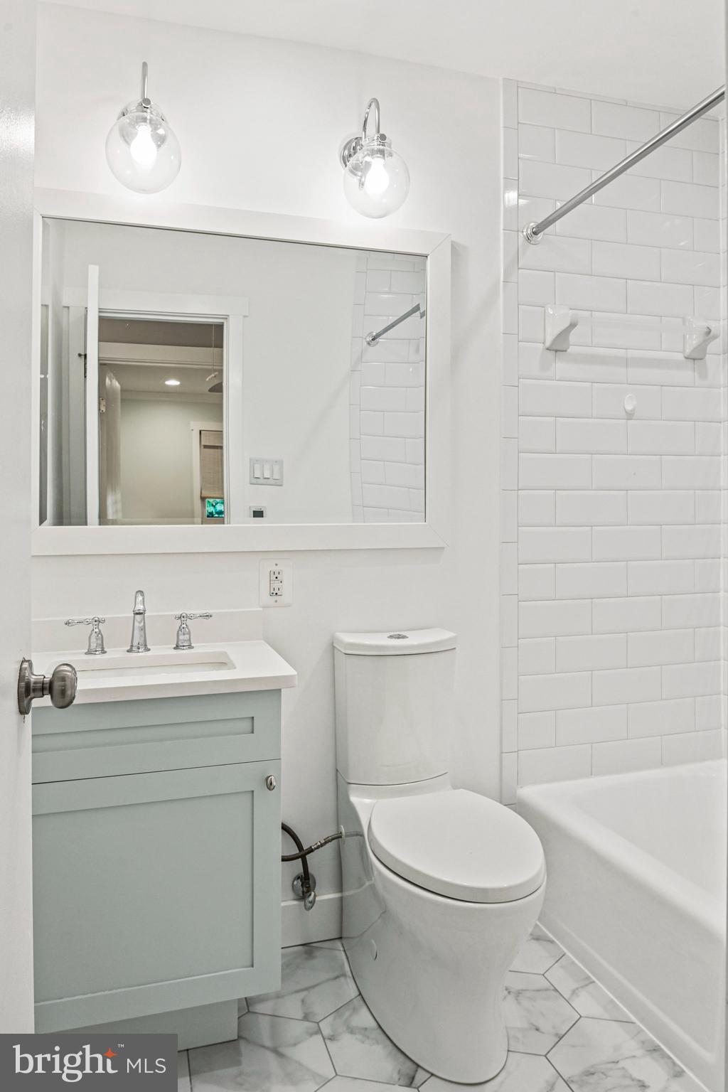 WHEYSTONE - Residential Lease