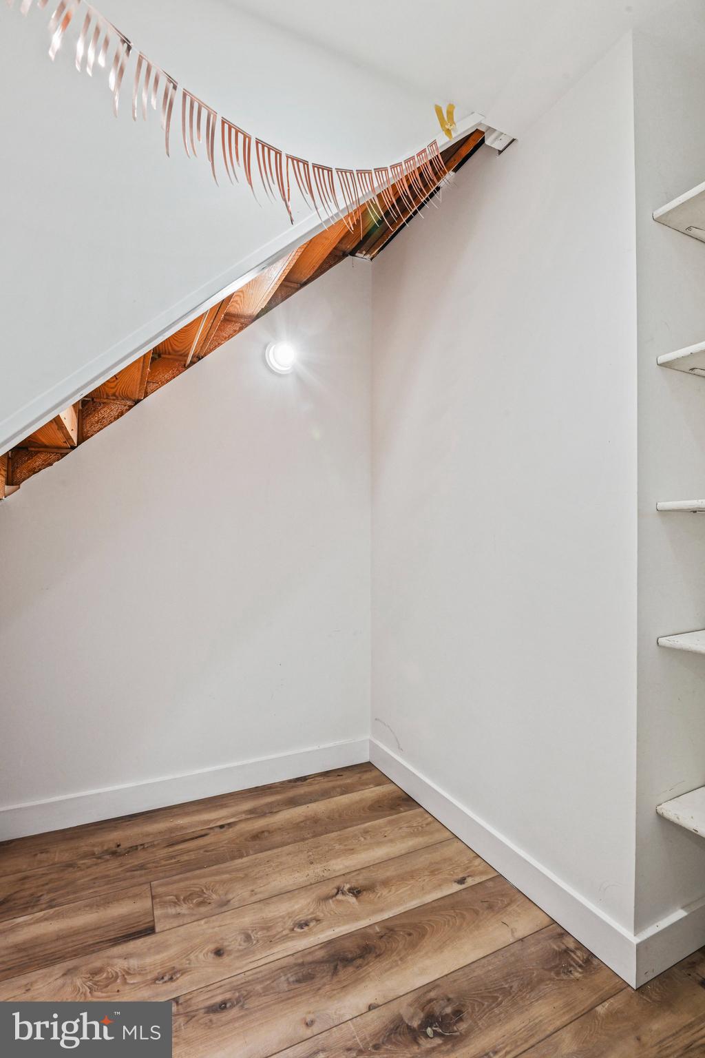 WHEYSTONE - Residential Lease