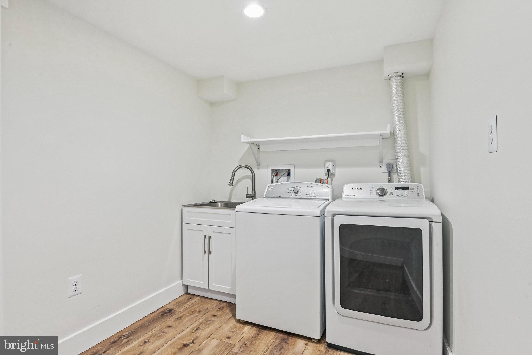 WHEYSTONE - Residential Lease