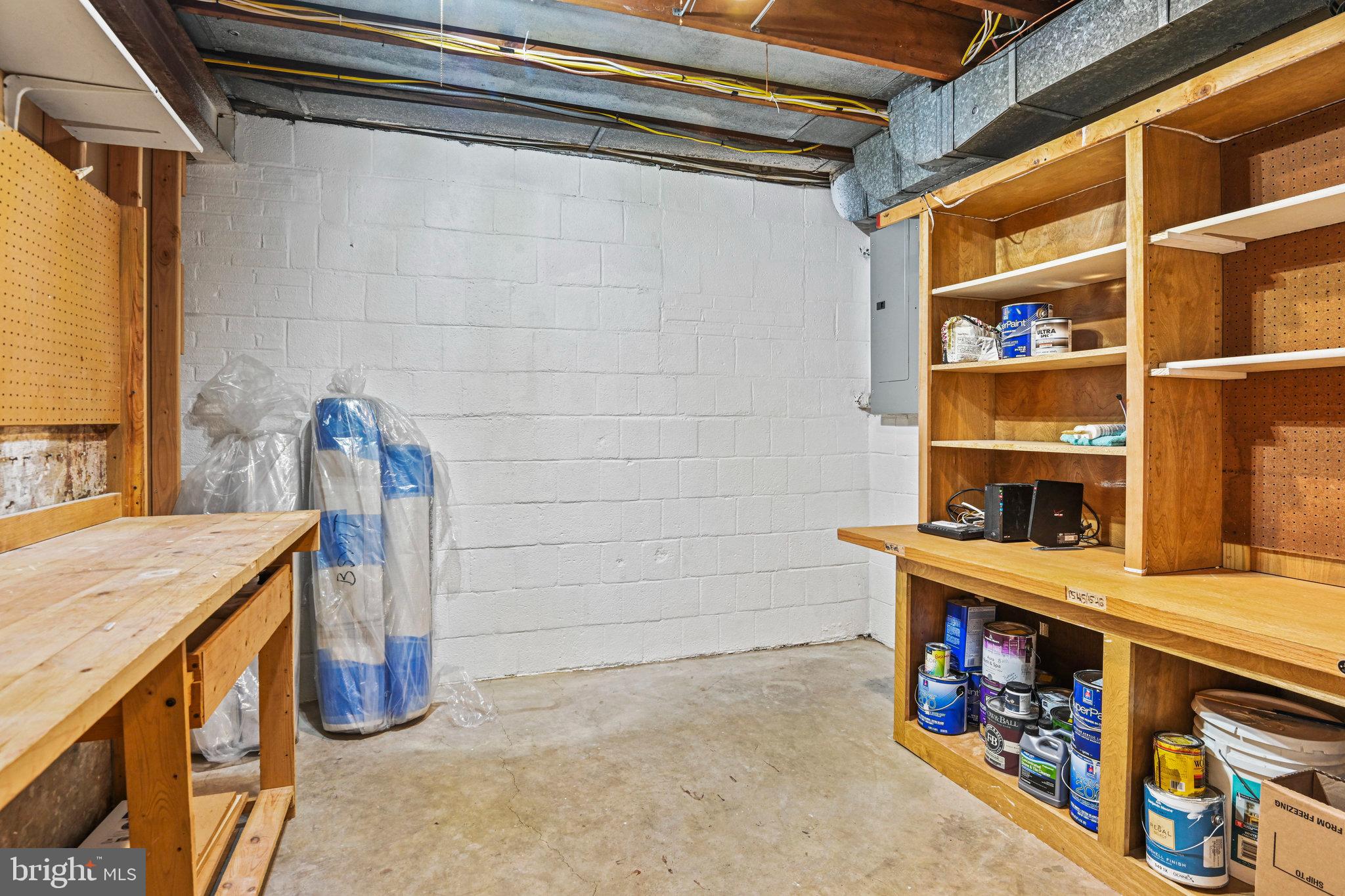 WHEYSTONE - Residential Lease