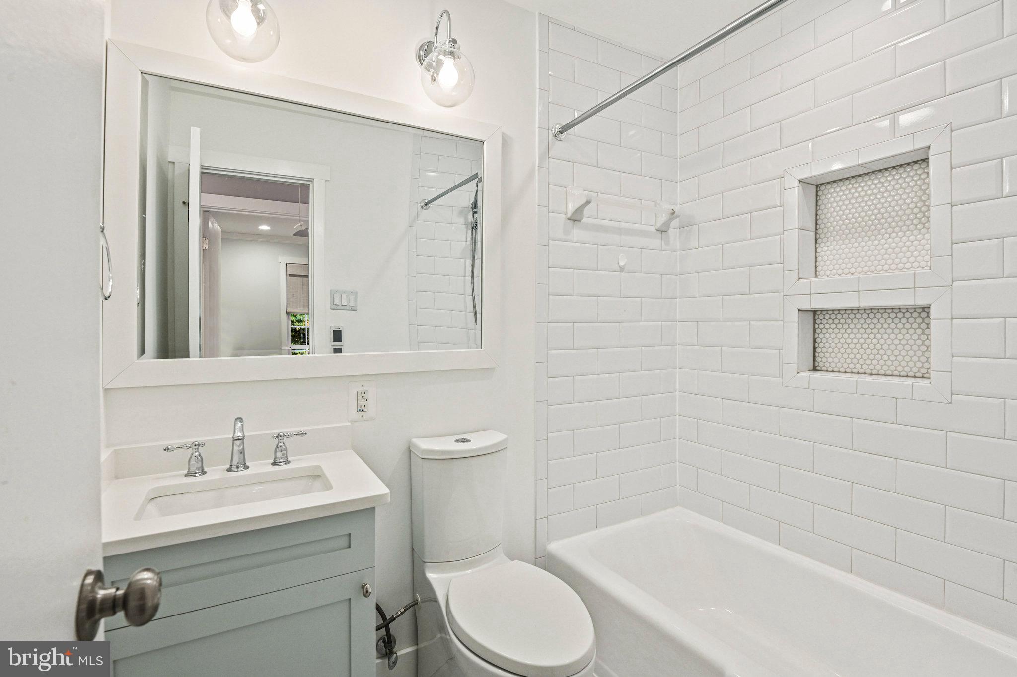 WHEYSTONE - Residential Lease