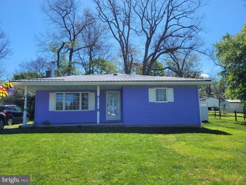 Photo of 512 Roanoke Avenue, OAKLAND, MD 21550 (MLS # MDGA2011860)