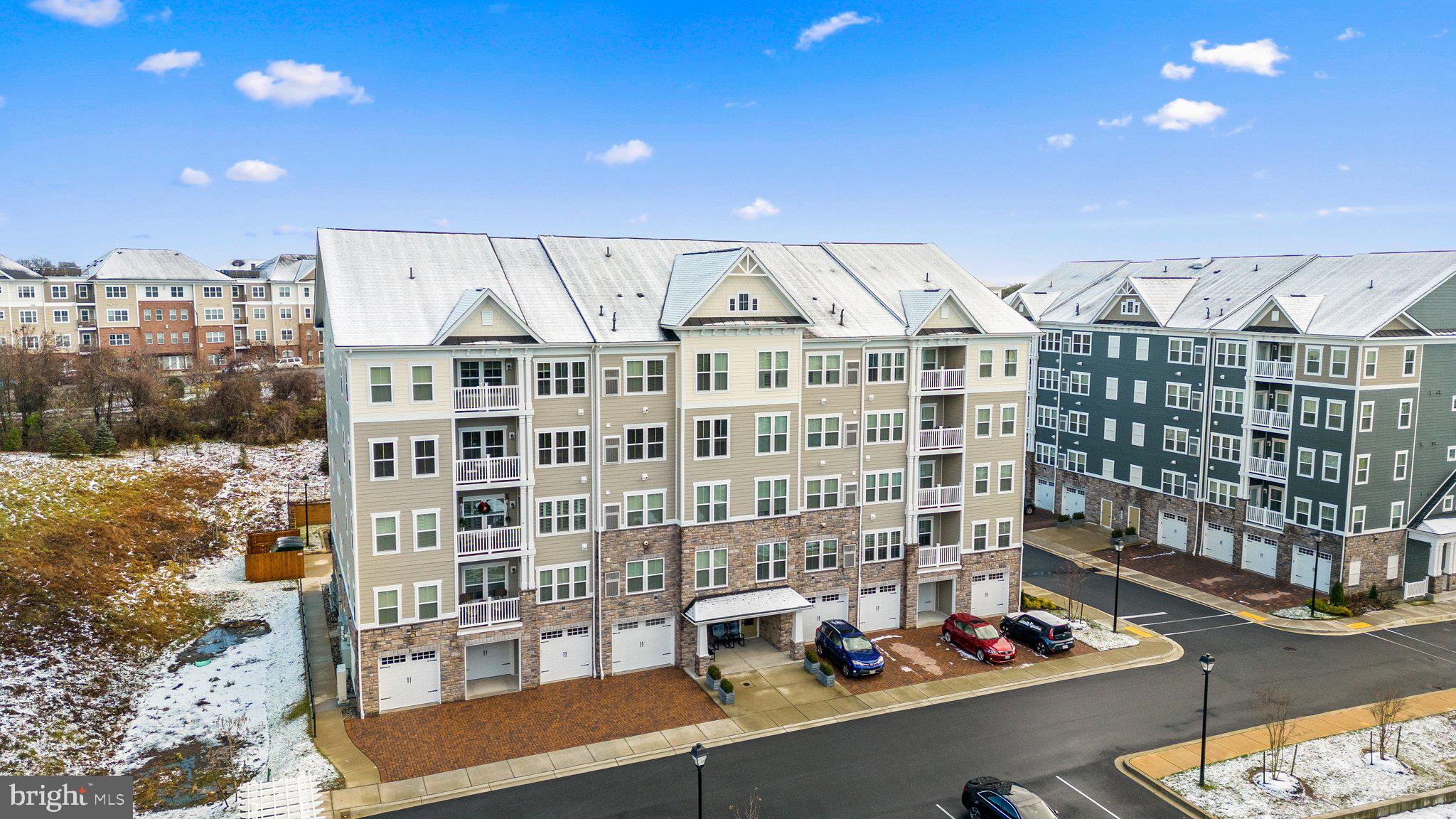 ELLICOTTS RETREAT - Residential