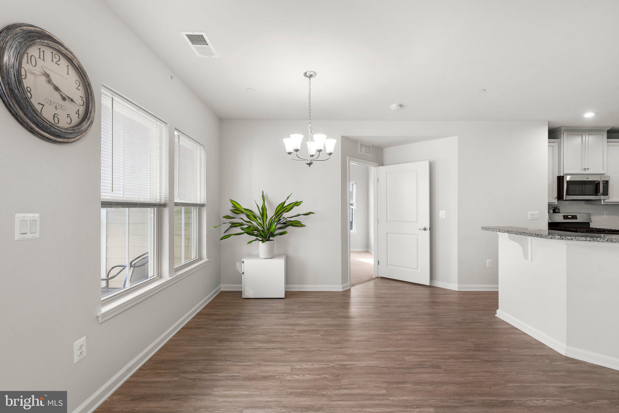 ELLICOTTS RETREAT - Residential