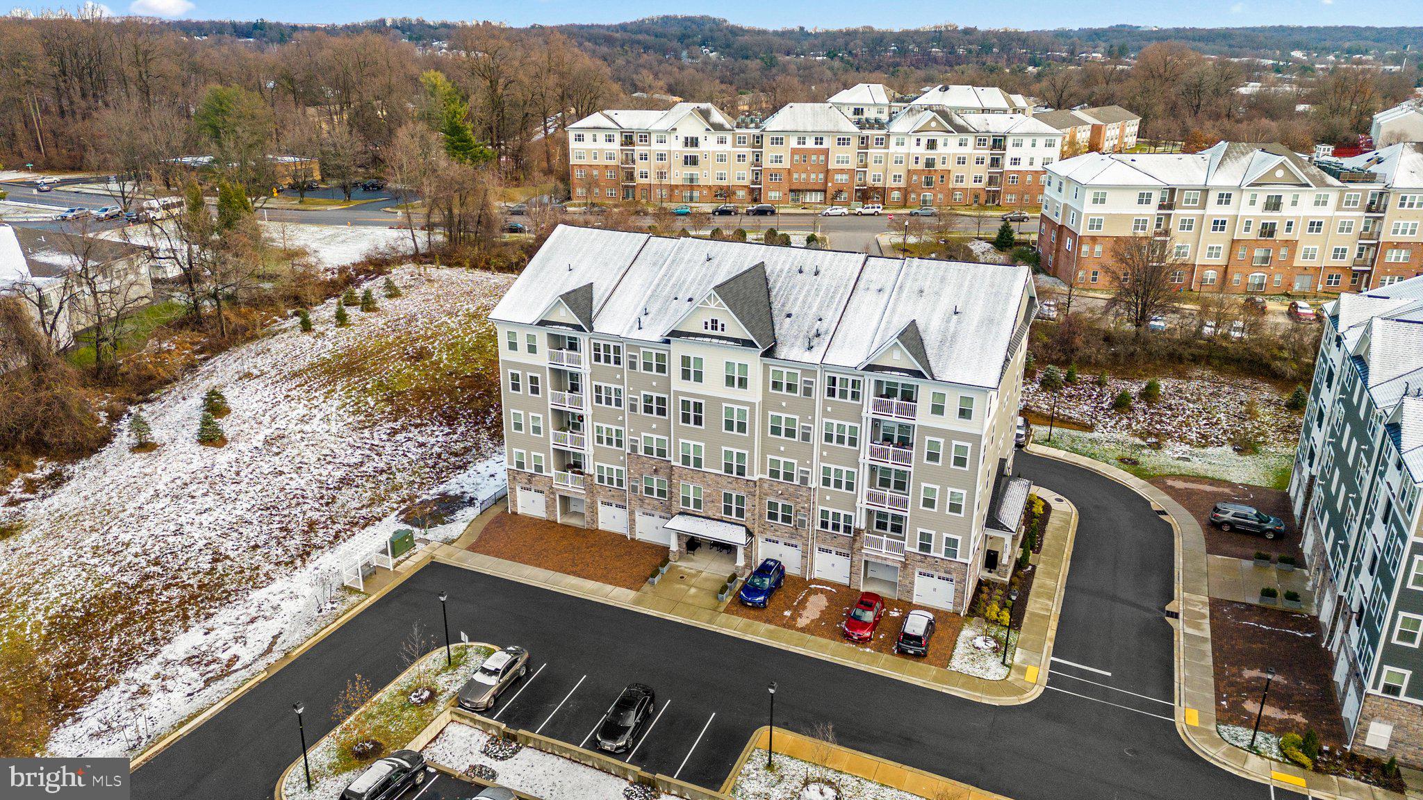 ELLICOTTS RETREAT - Residential