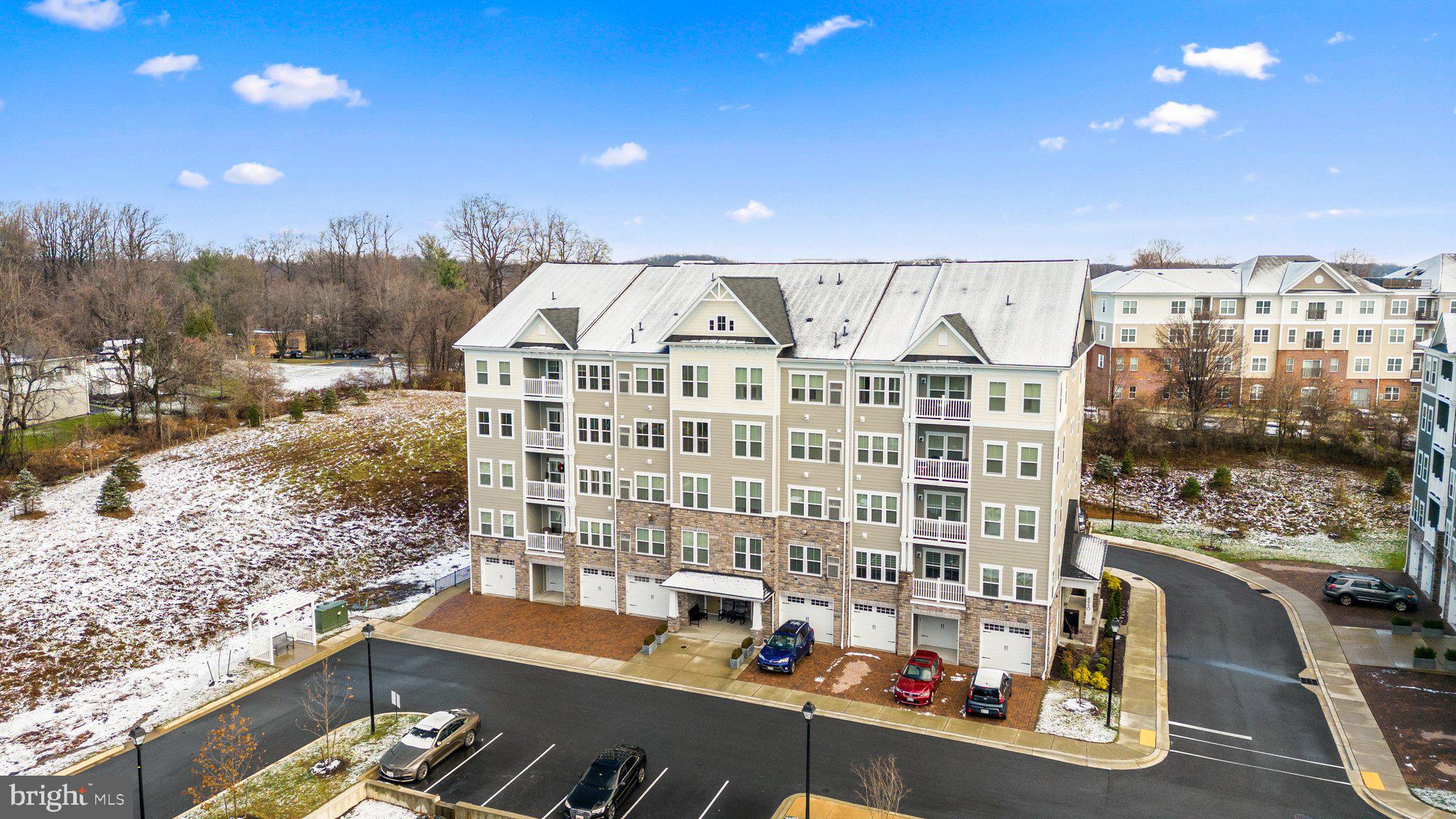 ELLICOTTS RETREAT - Residential