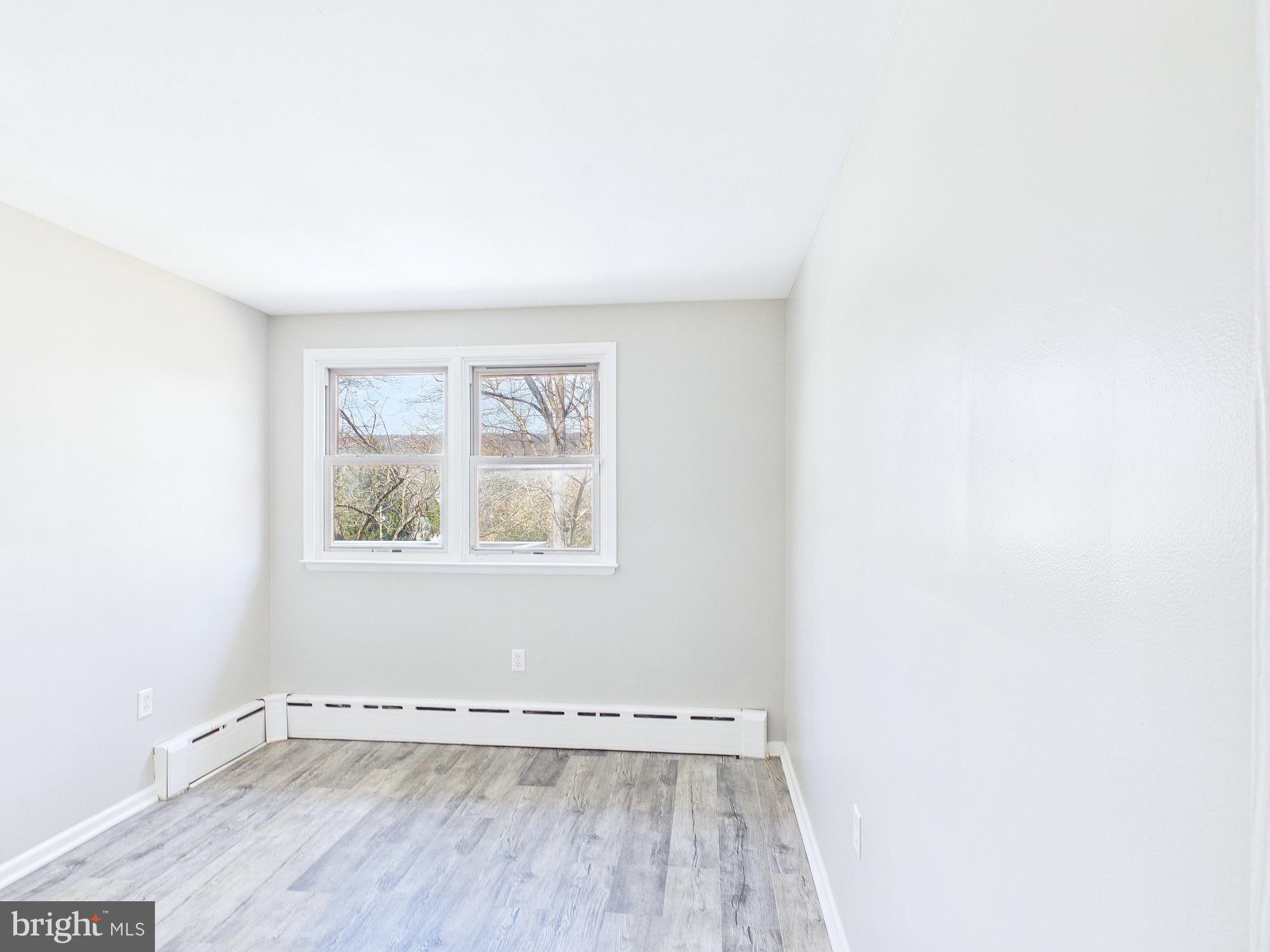 LINGLESTOWN - Residential