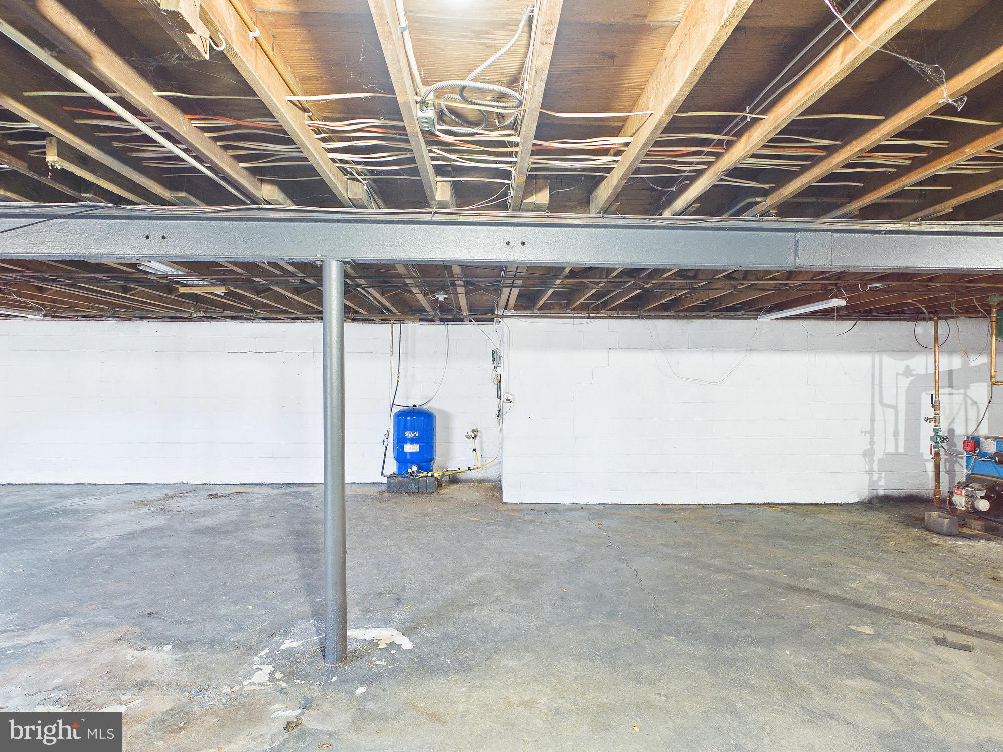 LINGLESTOWN - Residential