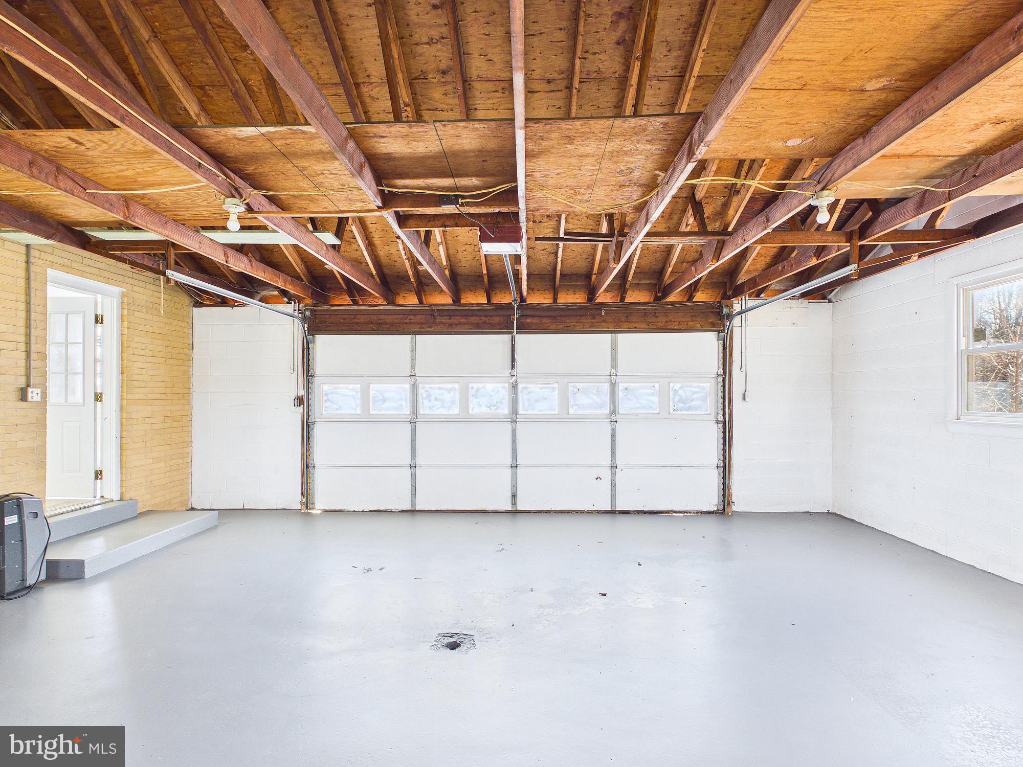 LINGLESTOWN - Residential