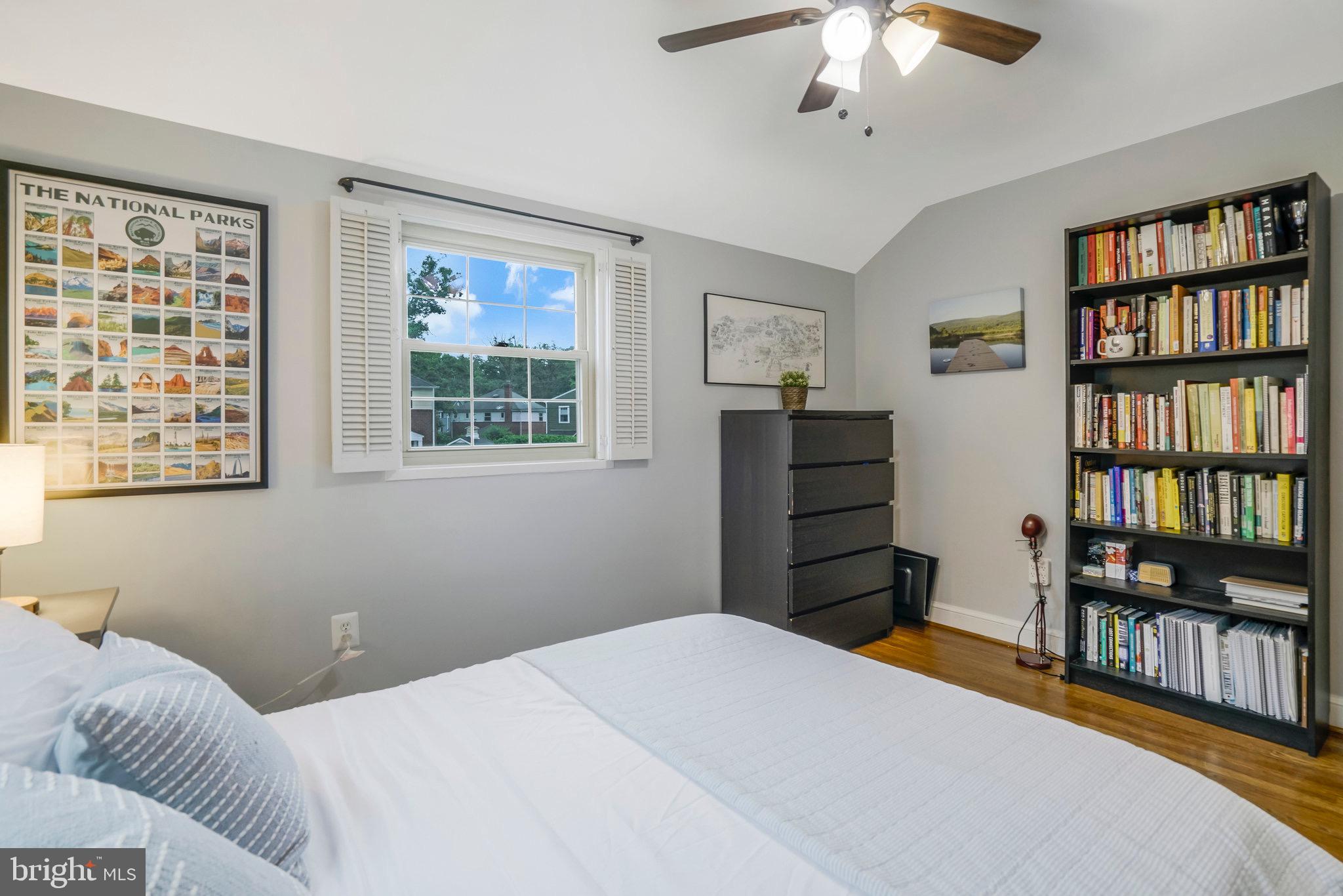 ARLINGTON FOREST - Residential