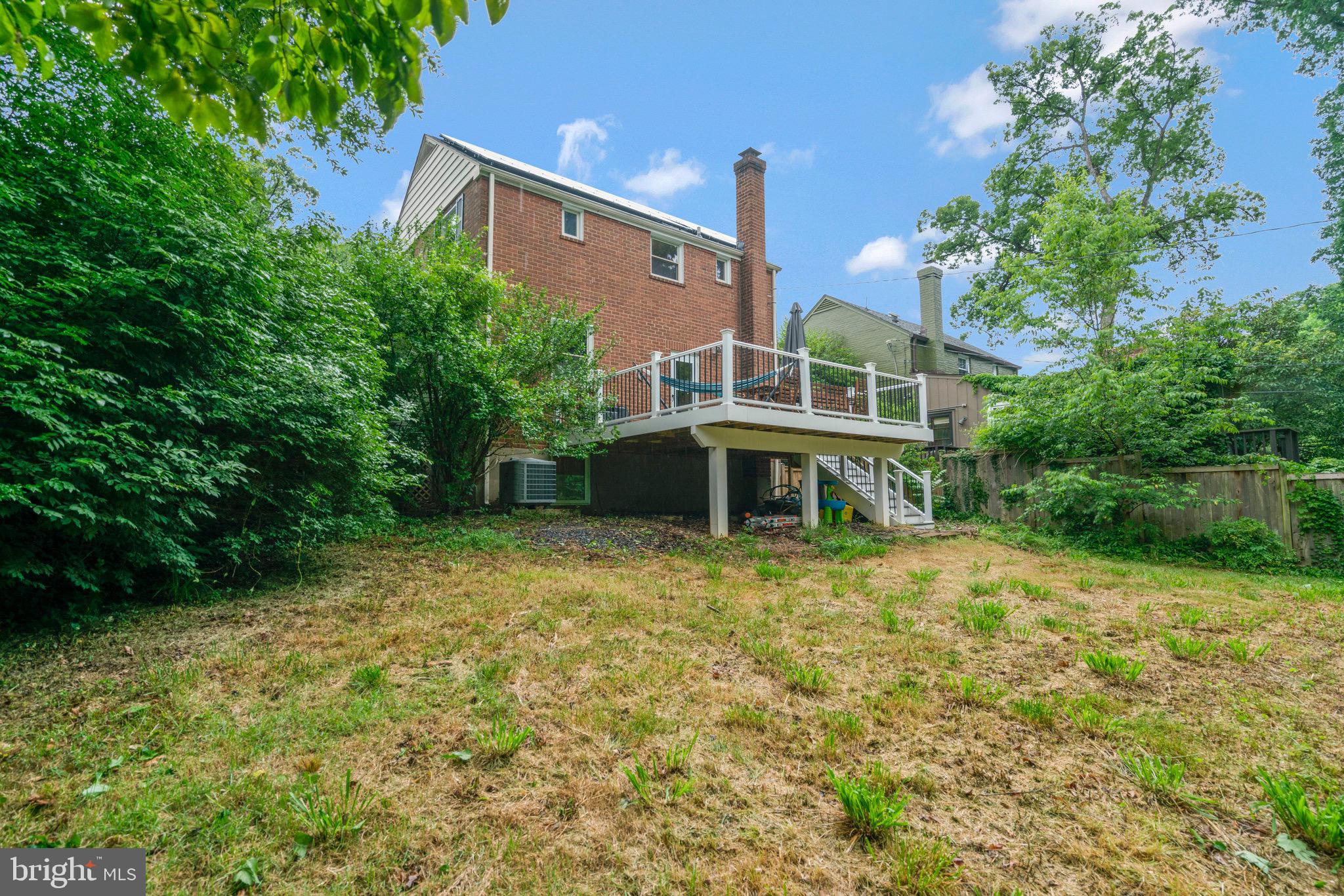 ARLINGTON FOREST - Residential