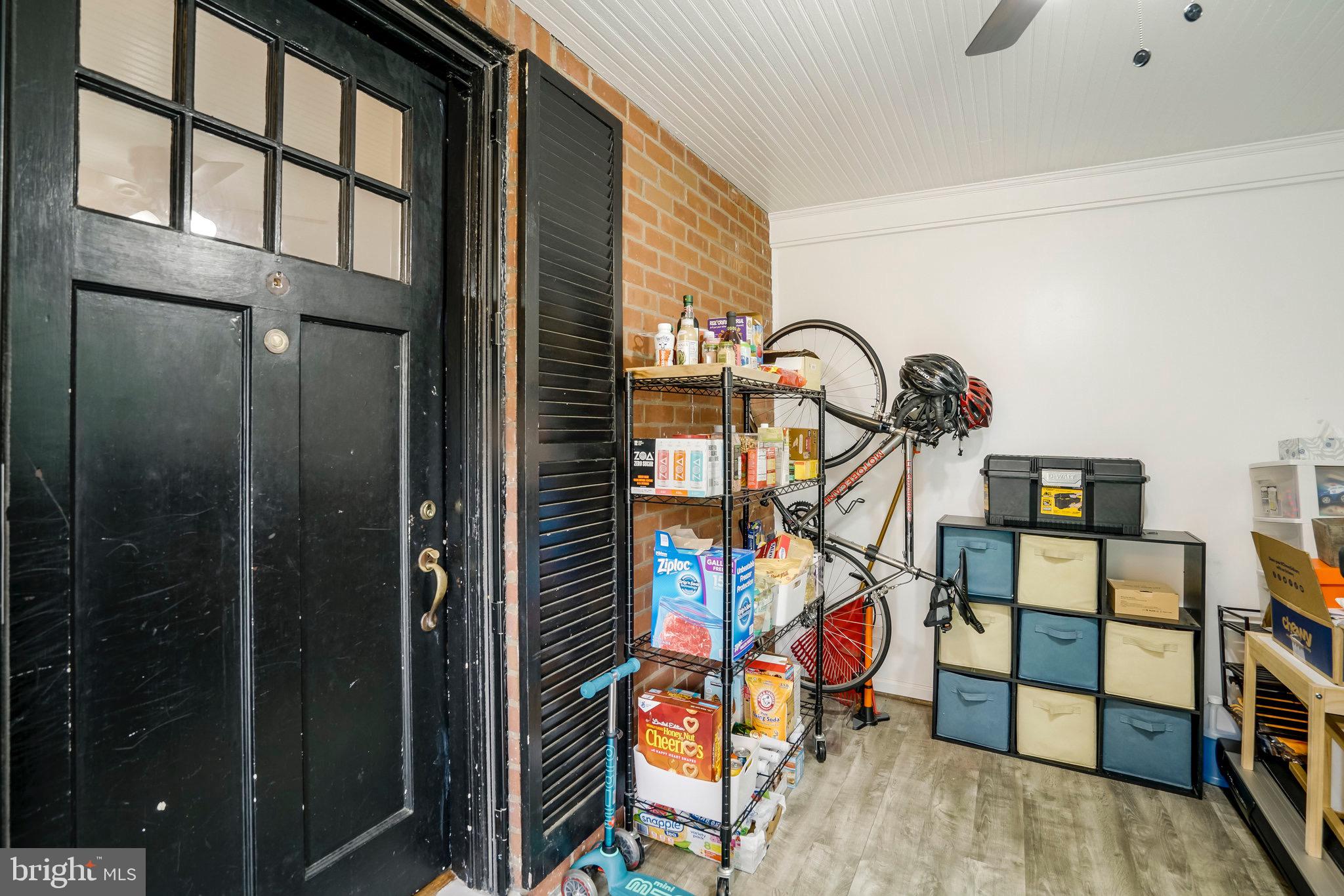 ARLINGTON FOREST - Residential