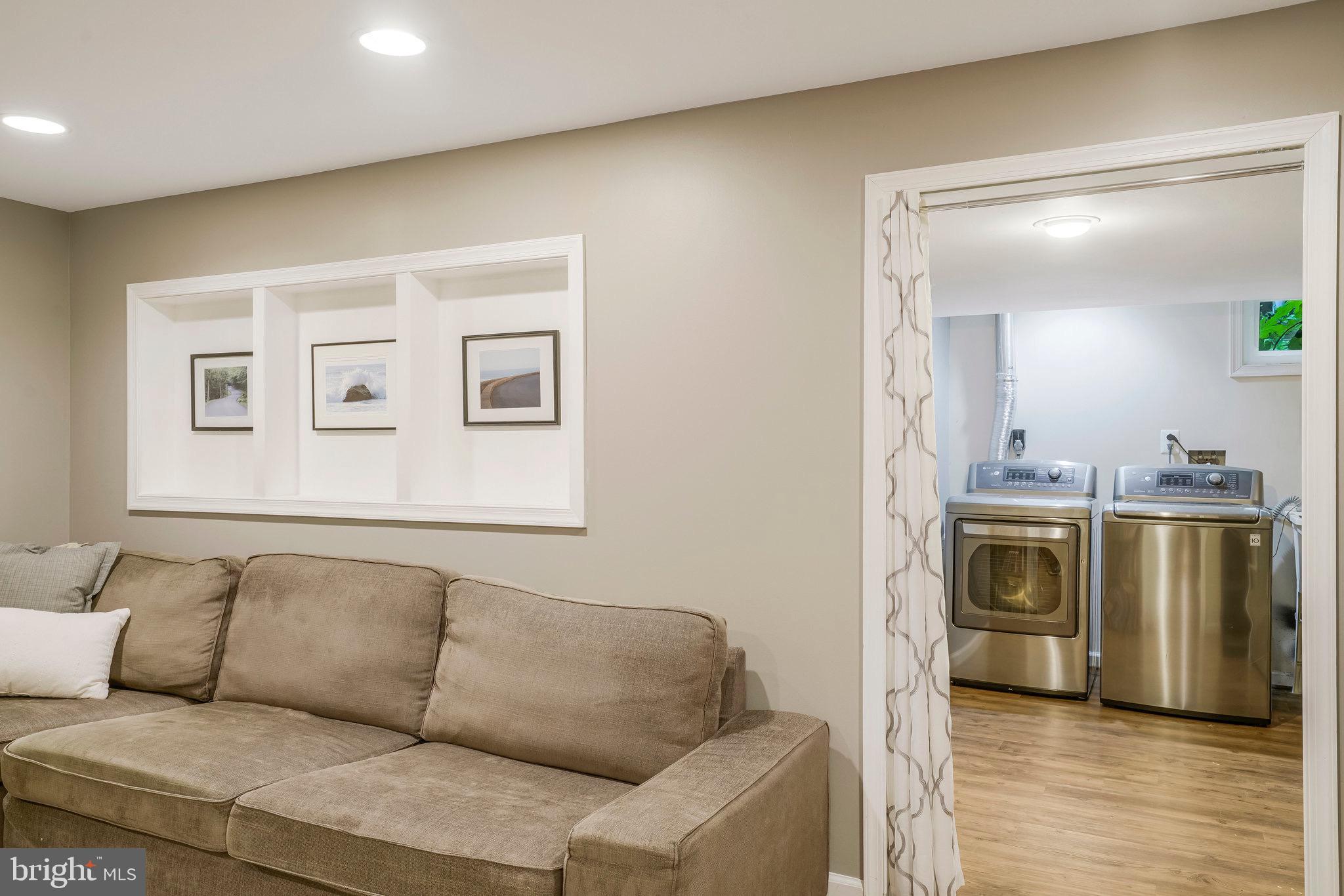 ARLINGTON FOREST - Residential