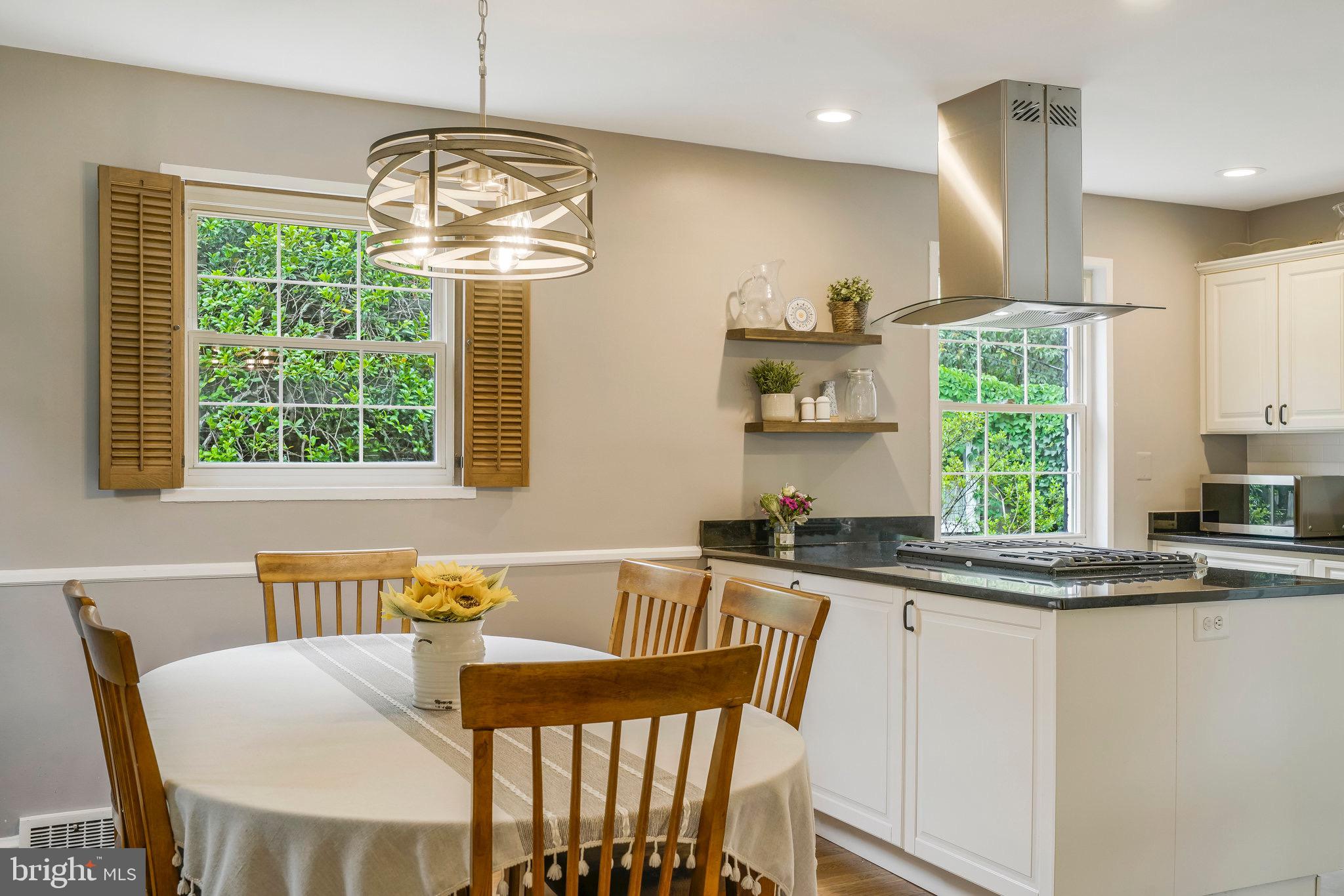 ARLINGTON FOREST - Residential