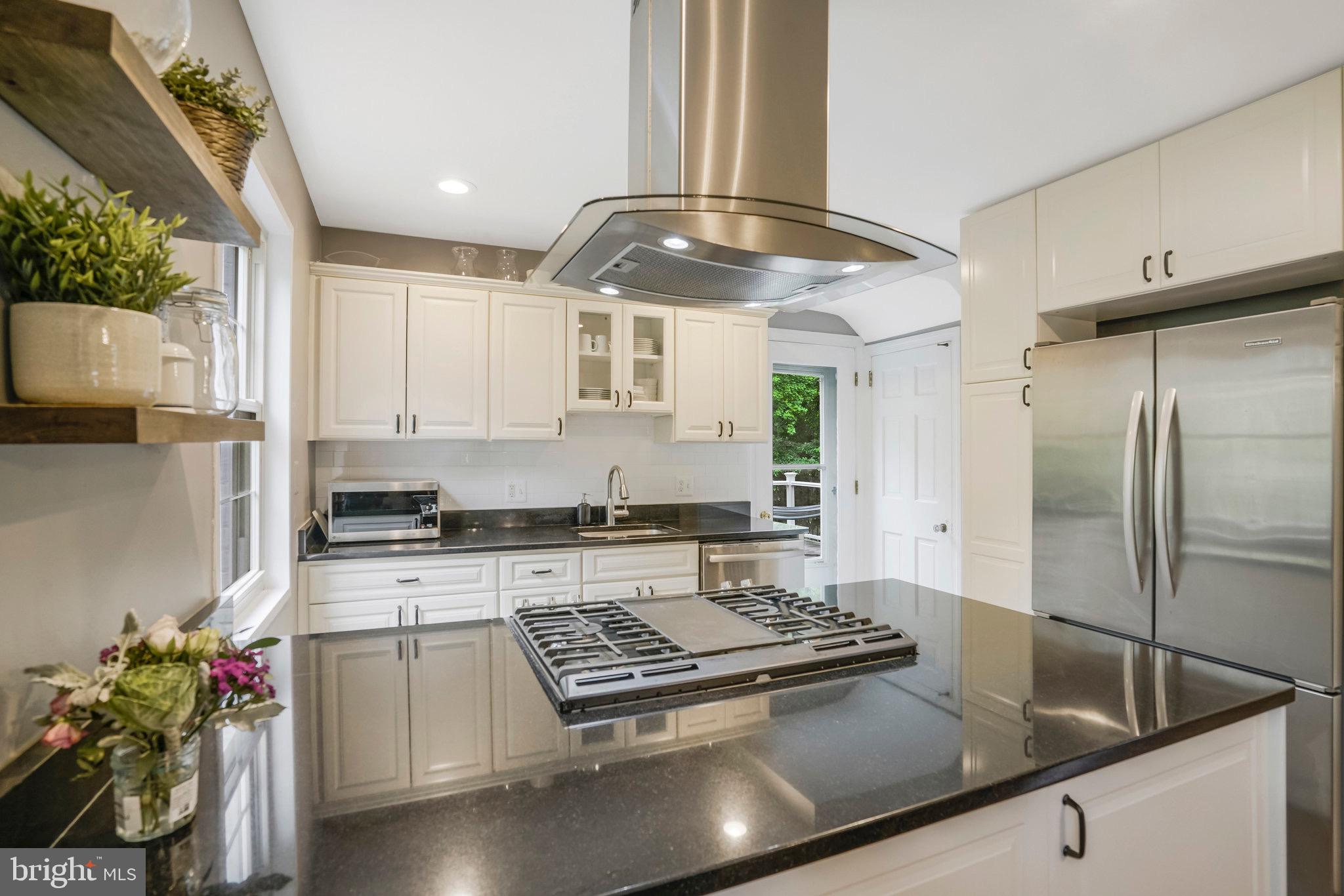 ARLINGTON FOREST - Residential