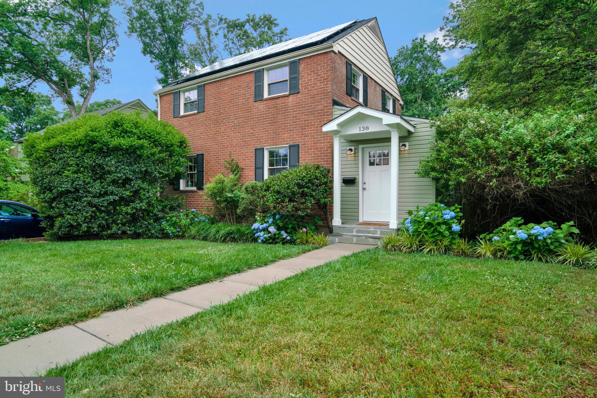 ARLINGTON FOREST - Residential