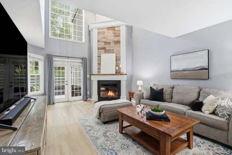 Photo of 11757 Arbor Glen Way, RESTON, VA 20194 (MLS # VAFX2336790)