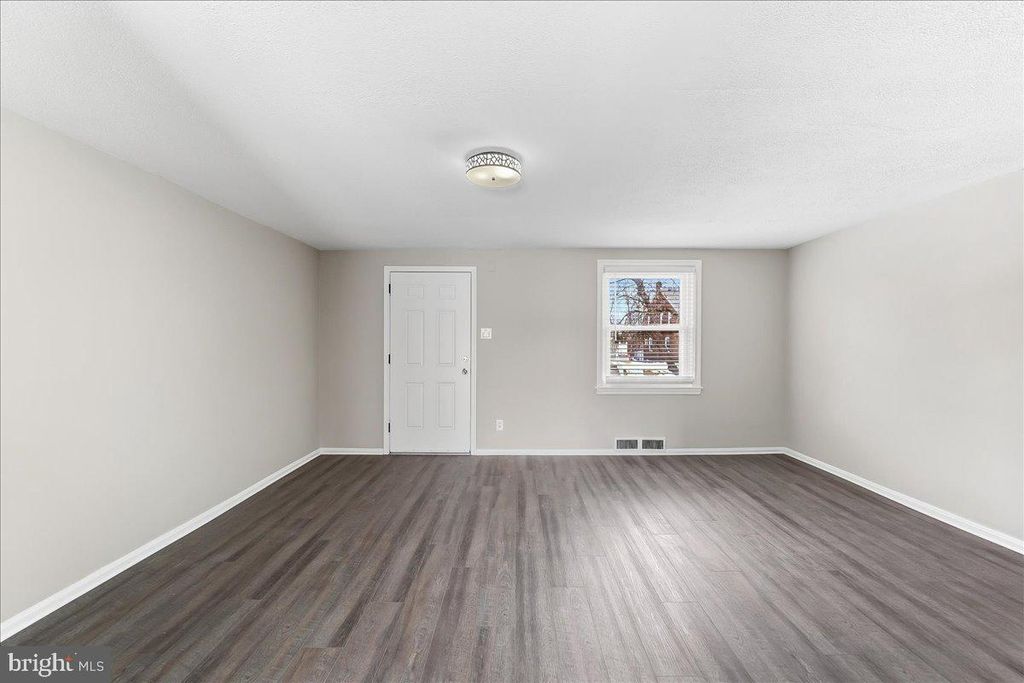 Photo of 663 Clymer Lane, RIDLEY PARK, PA 19078 (MLS # PADE2108854)