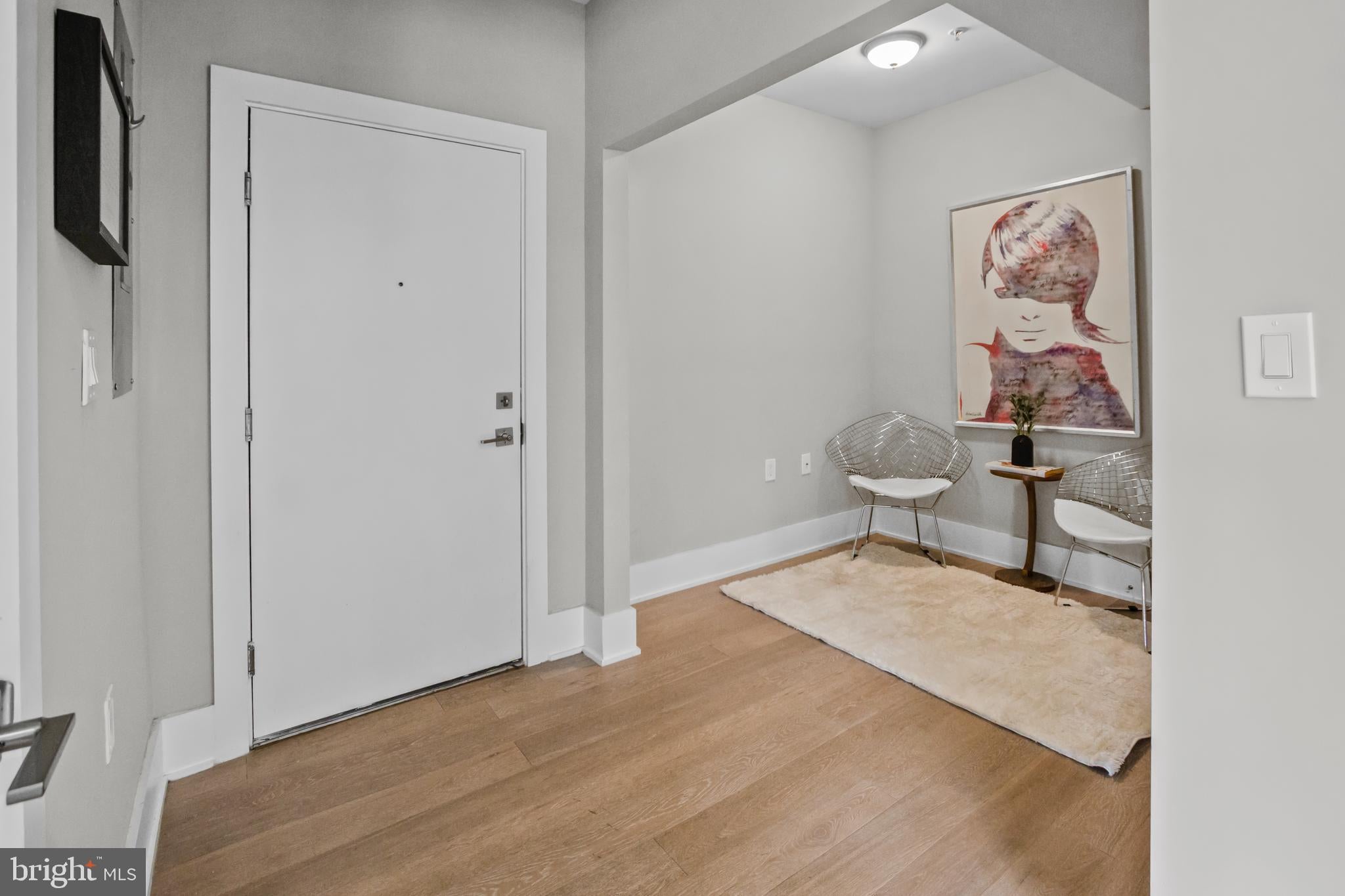 1112 MONTELLO AVENUE NE 201