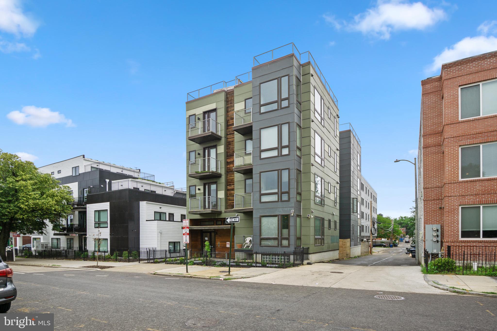 1112 MONTELLO AVENUE NE 201
