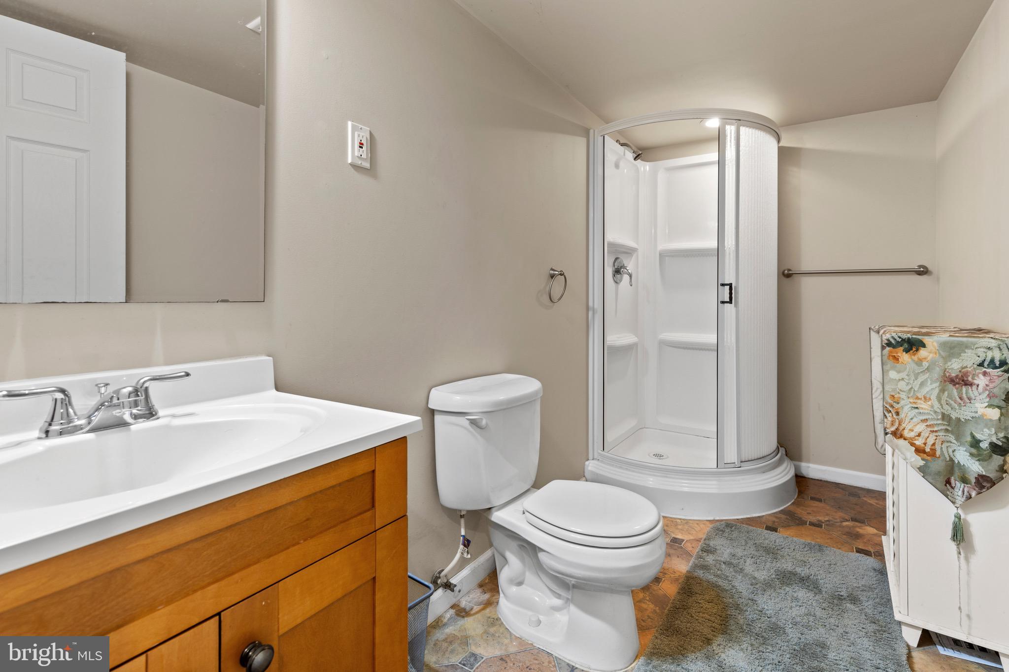 FOREST OAKS - Residential