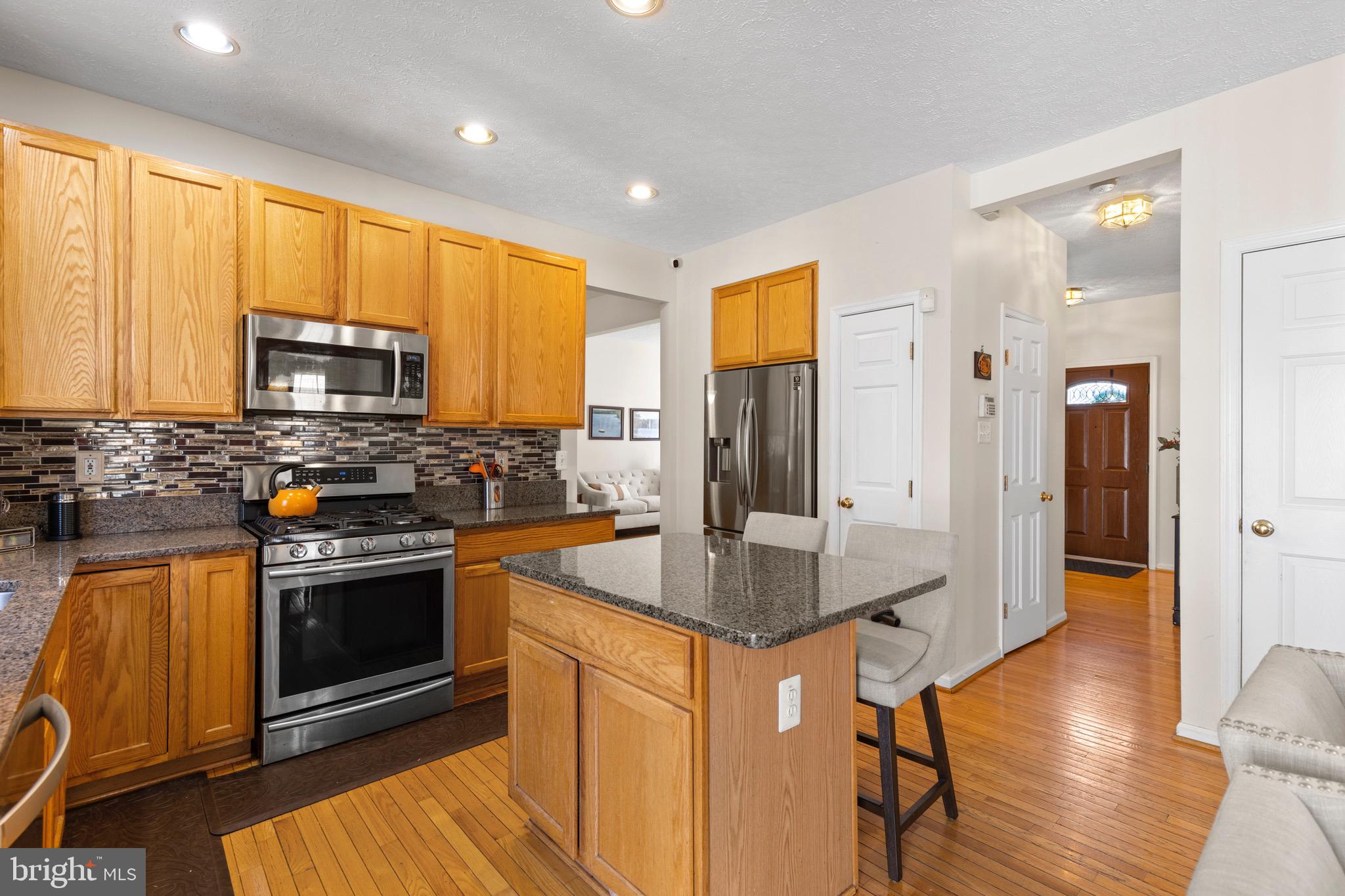 FOREST OAKS - Residential