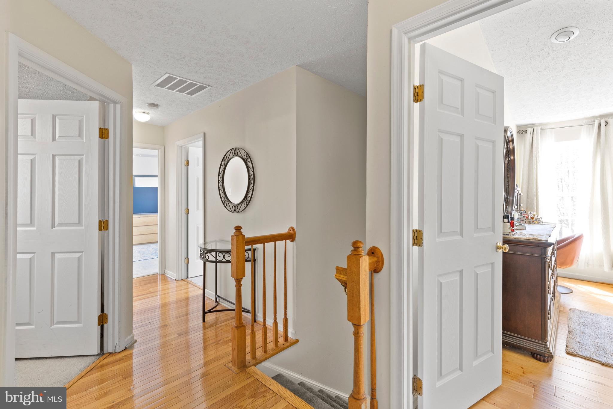 FOREST OAKS - Residential