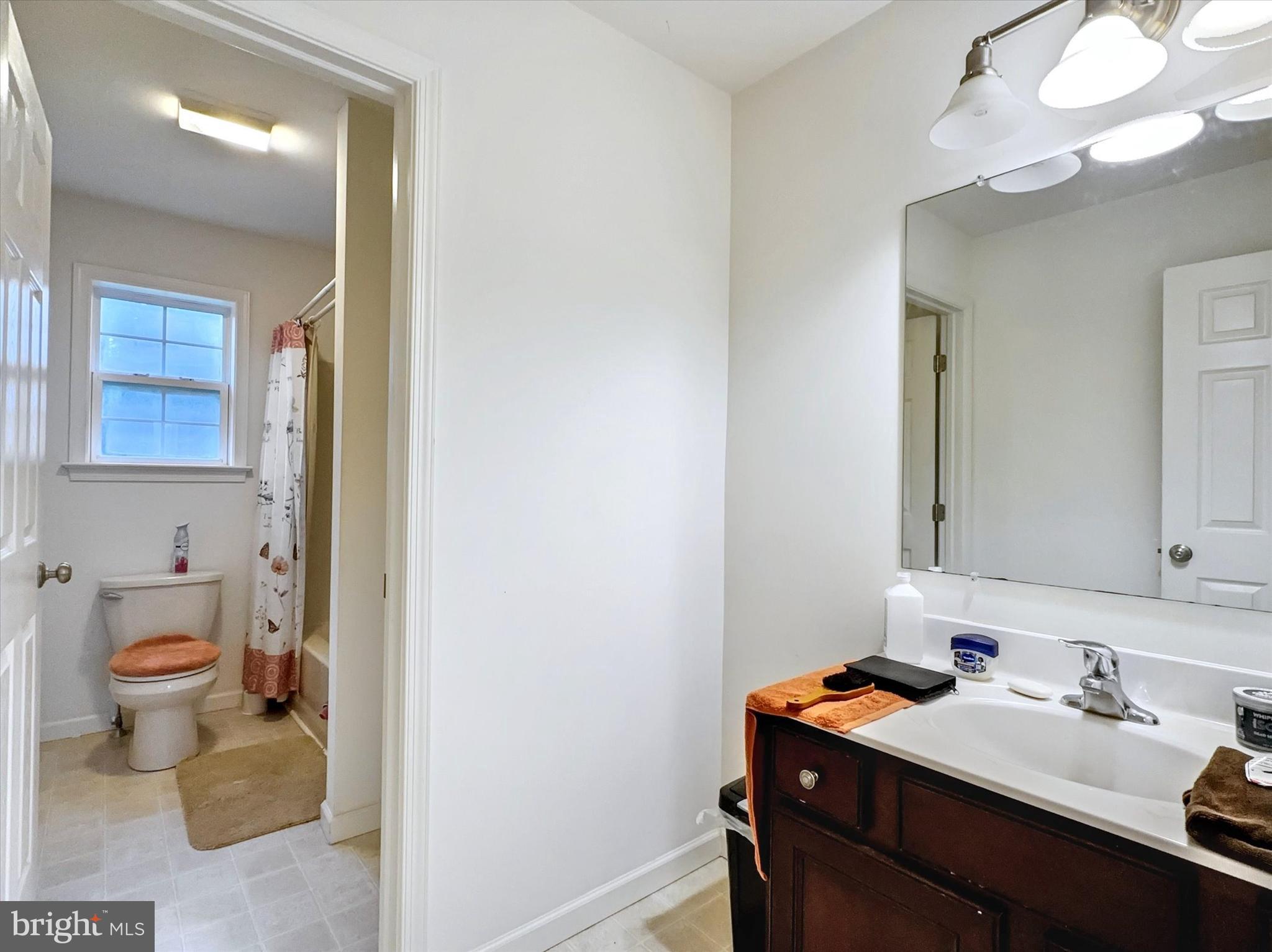 WALLINGFORD - Residential