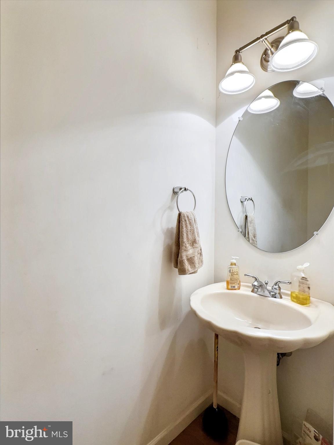 WALLINGFORD - Residential