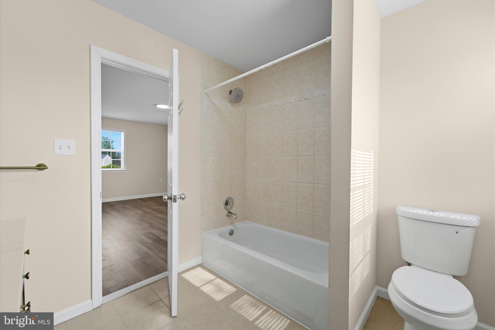 FAIR OAKS FARMS - Residential