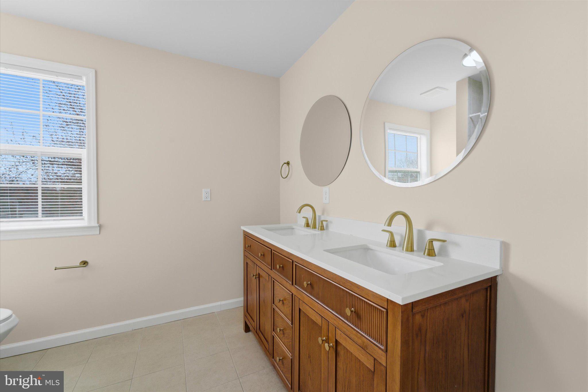 FAIR OAKS FARMS - Residential