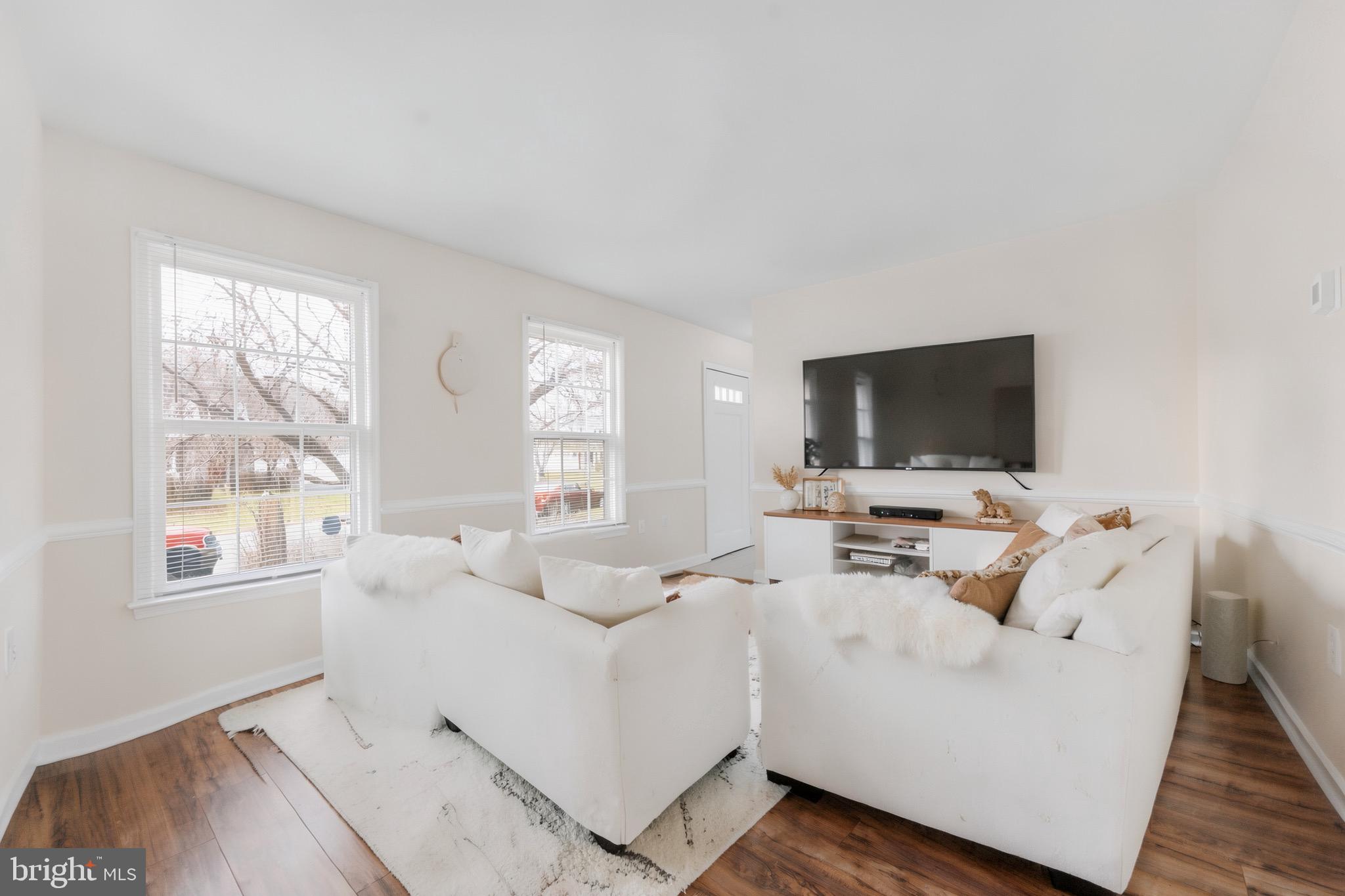 FAIR OAKS FARMS - Residential