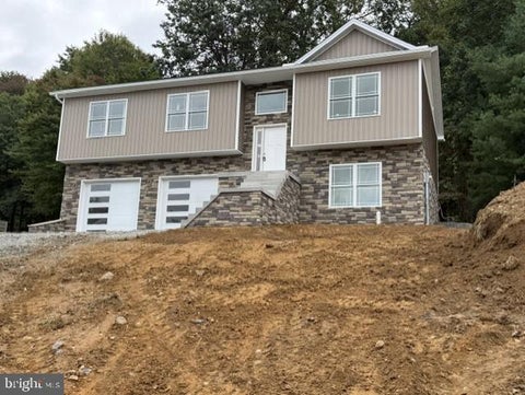 Photo of 10868 Durham Circle, WAYNESBORO, PA 17268 (MLS # PAFL2038200)