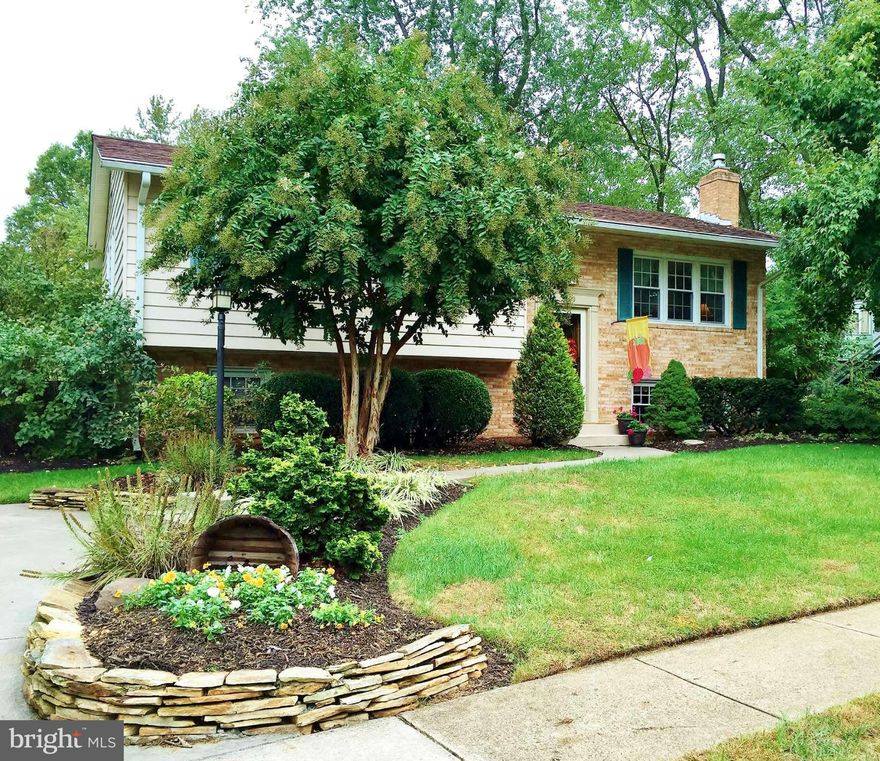 This meticulously maintained home is a MUST SEE! Owners have opened up the gorgeous kitchen and added an island. Granite countertops, beautiful hardwood floors and tiered decks in the back yard. Lower master features huge bathroom leading to a custom walk in closet that will suit every need! Natural gas grill on the deck conveys. Just minutes from RT 66, VRE, shopping & schools! HOME WARRANTY!