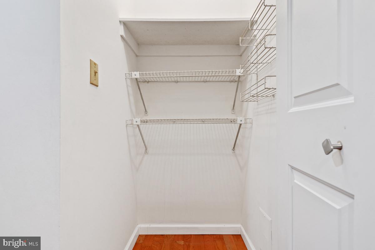 MONTEBELLO - Residential Lease