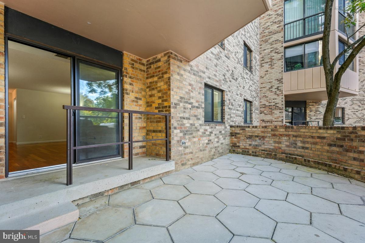 MONTEBELLO - Residential Lease