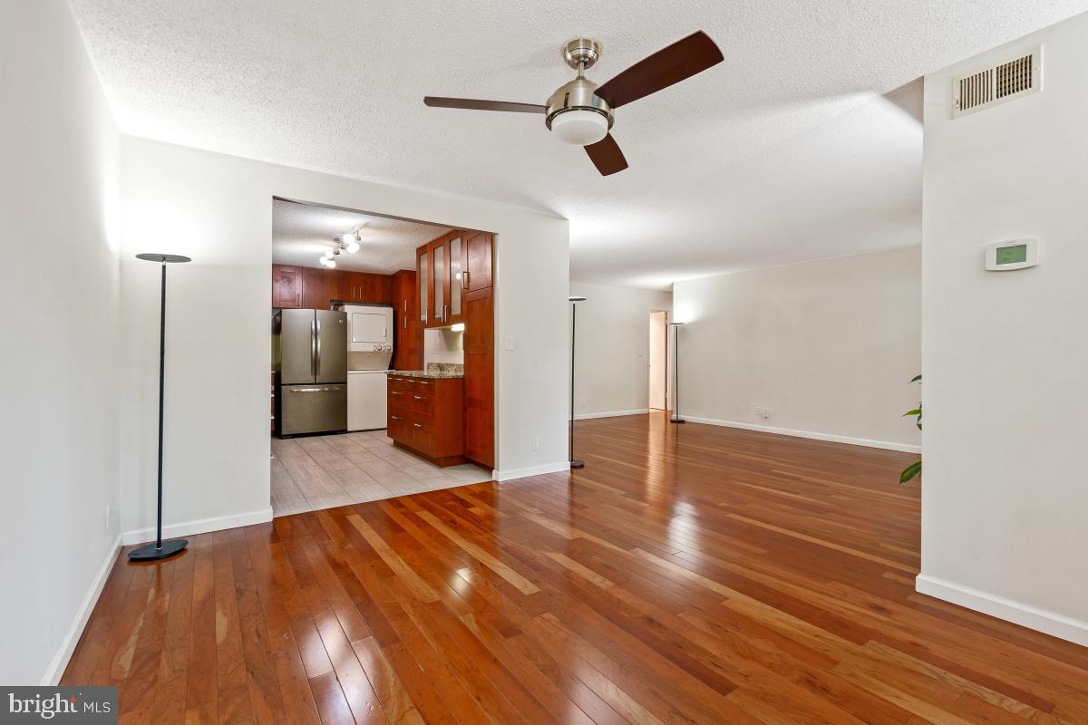 MONTEBELLO - Residential Lease