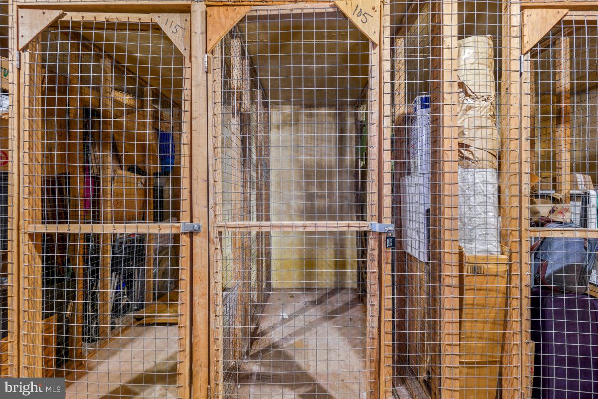 MONTEBELLO - Residential Lease