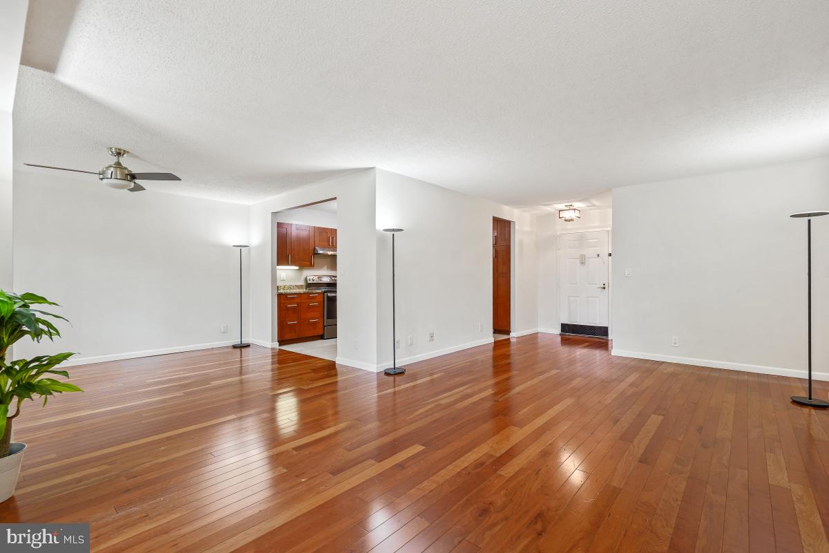 MONTEBELLO - Residential Lease