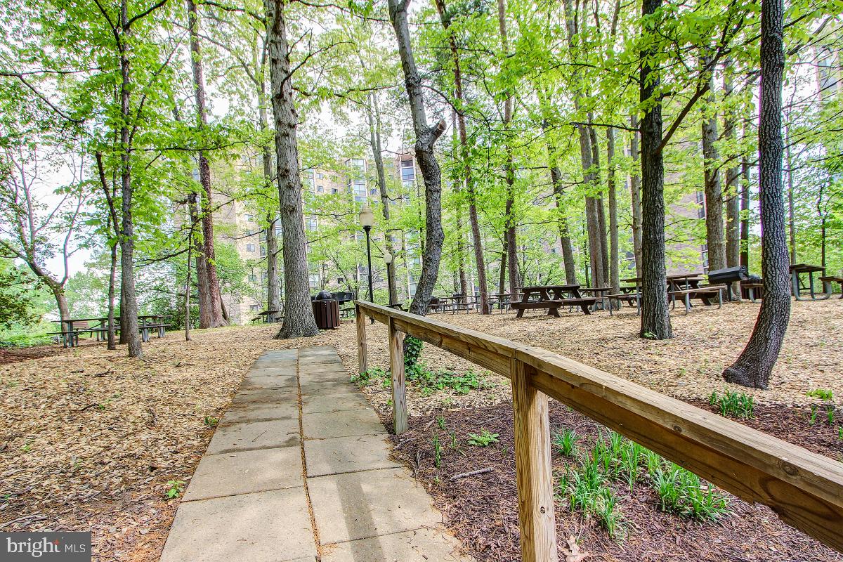 MONTEBELLO - Residential Lease