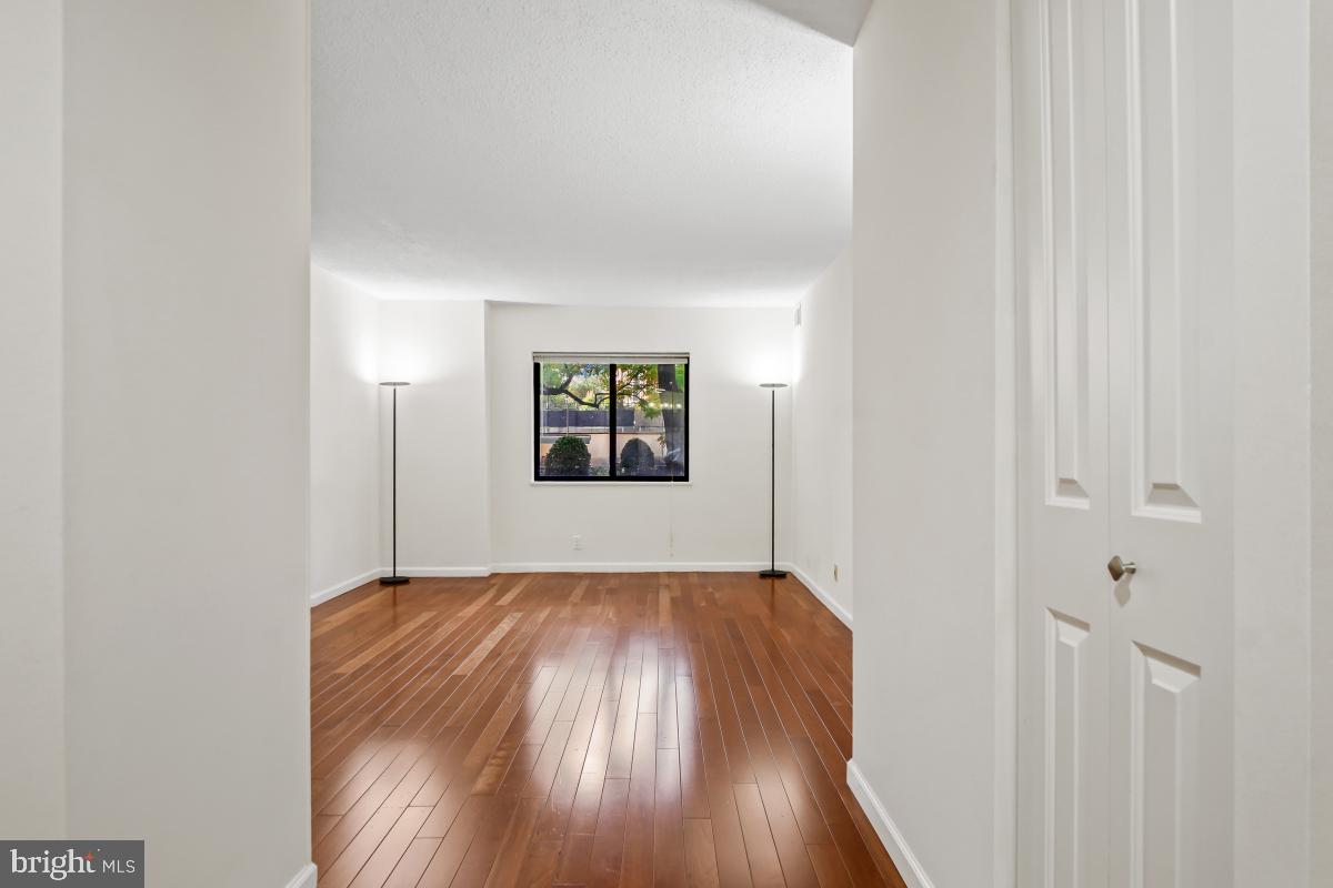 MONTEBELLO - Residential Lease