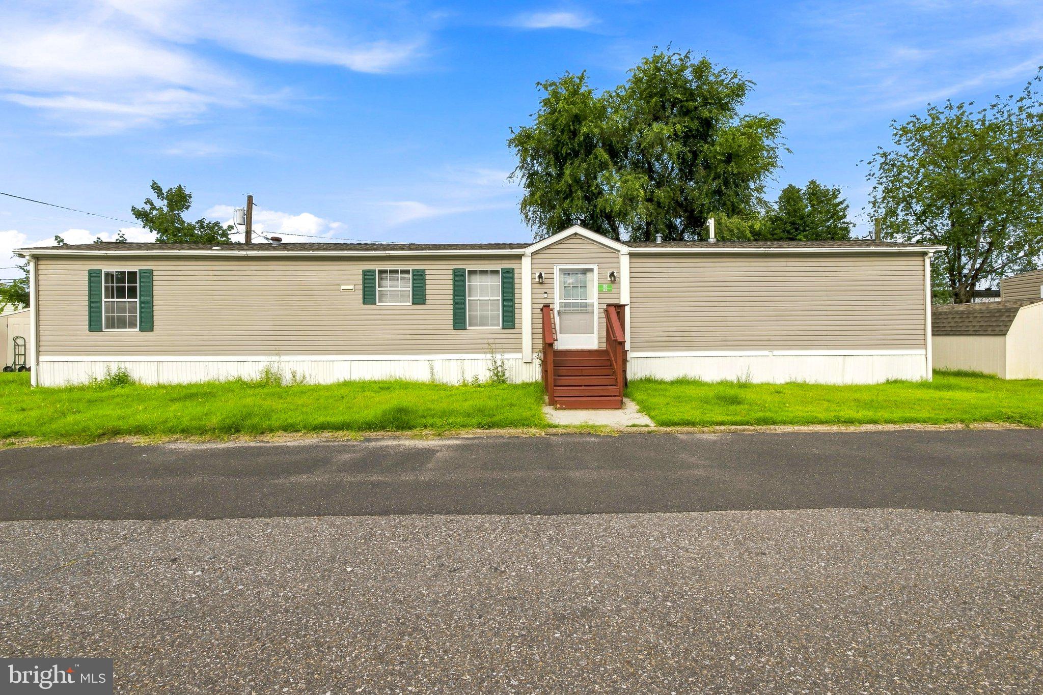 1762 CROWN POINT ROAD 6W
