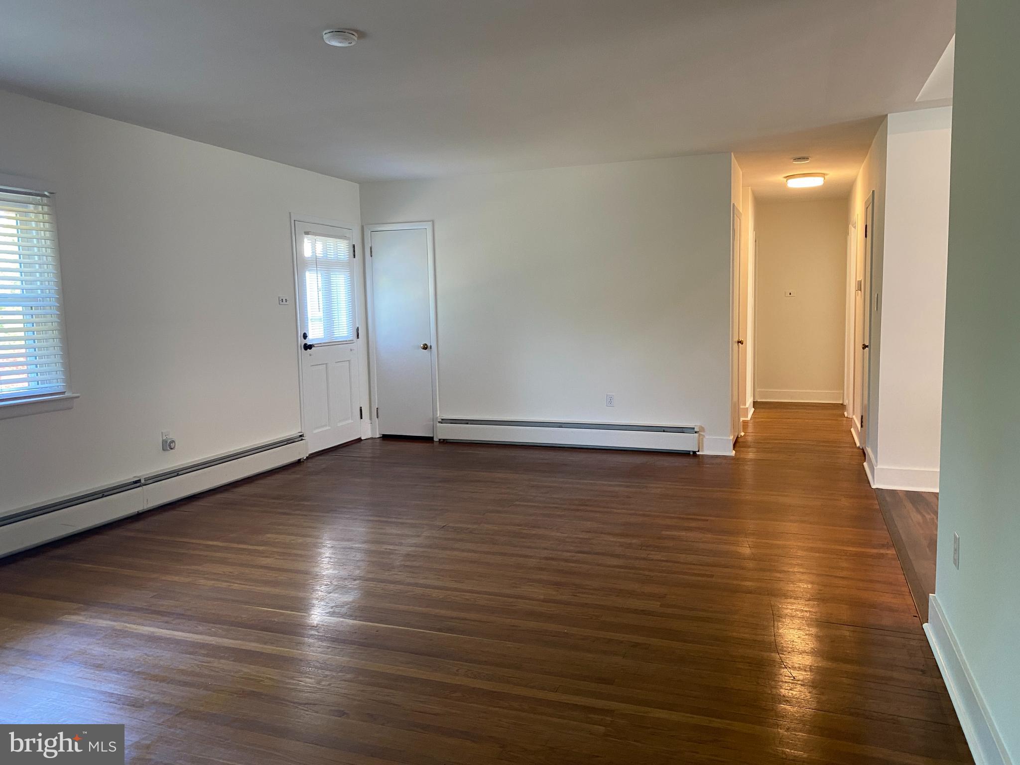 SUNNYSIDE ACRES - Residential