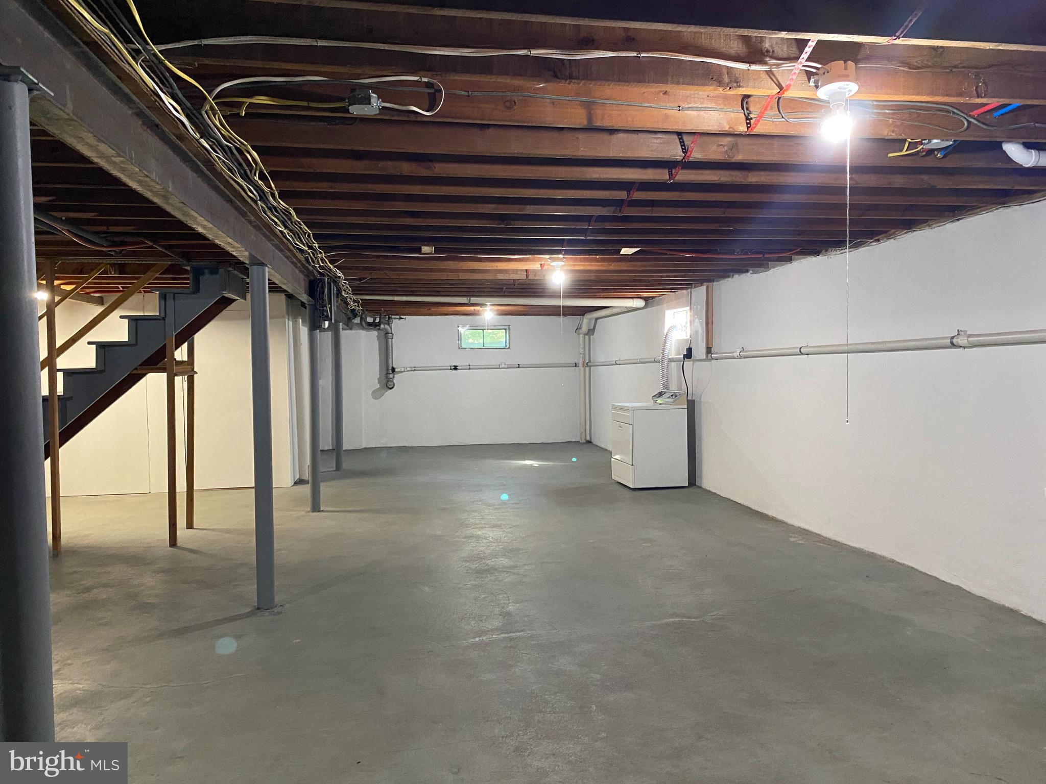 SUNNYSIDE ACRES - Residential