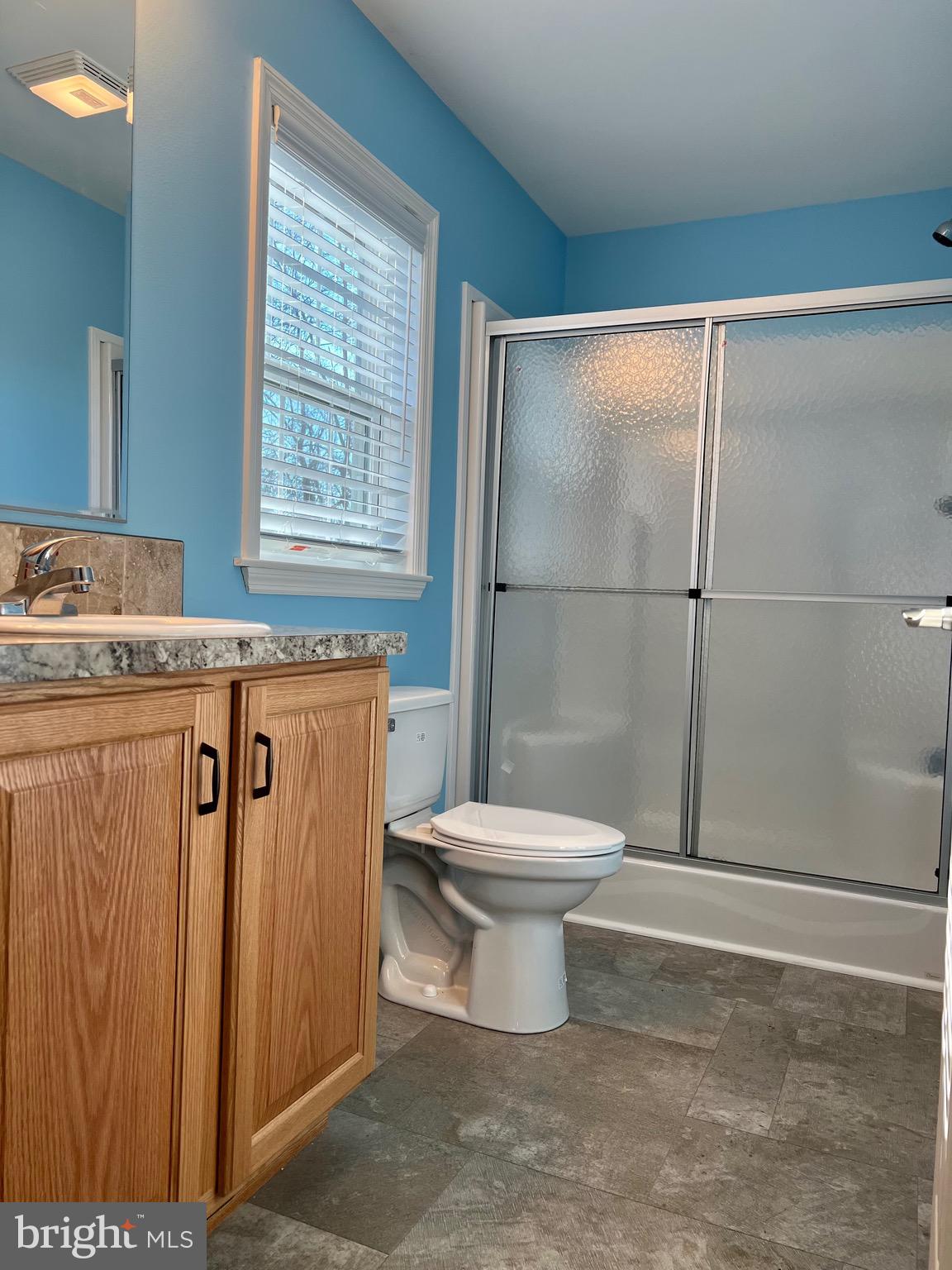 PINE VISTA ESTATES - Residential Lease